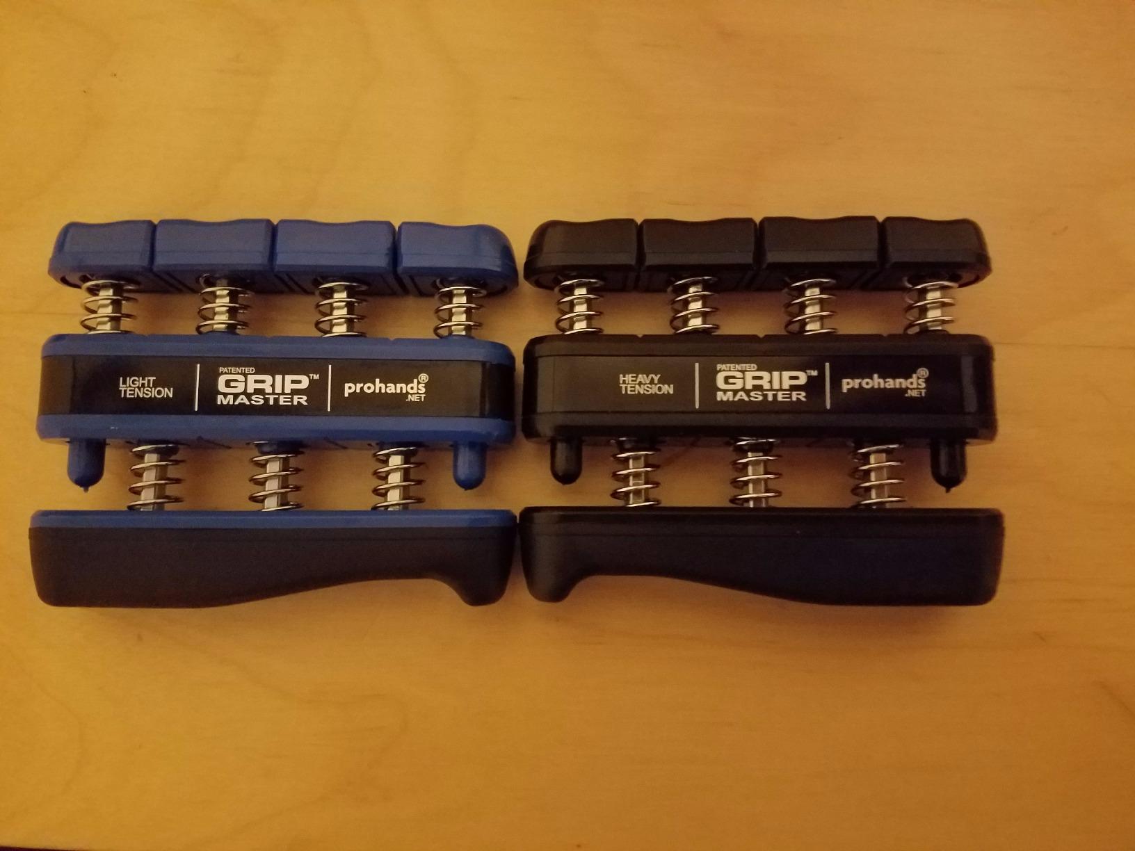 Prohands Gripmaster Hand Exerciser, Finger Exerciser (Hand Grip Strengthener), Spring-Loaded, Finger-Piston System, Isolate & Exercise Each Finger customer photo 1