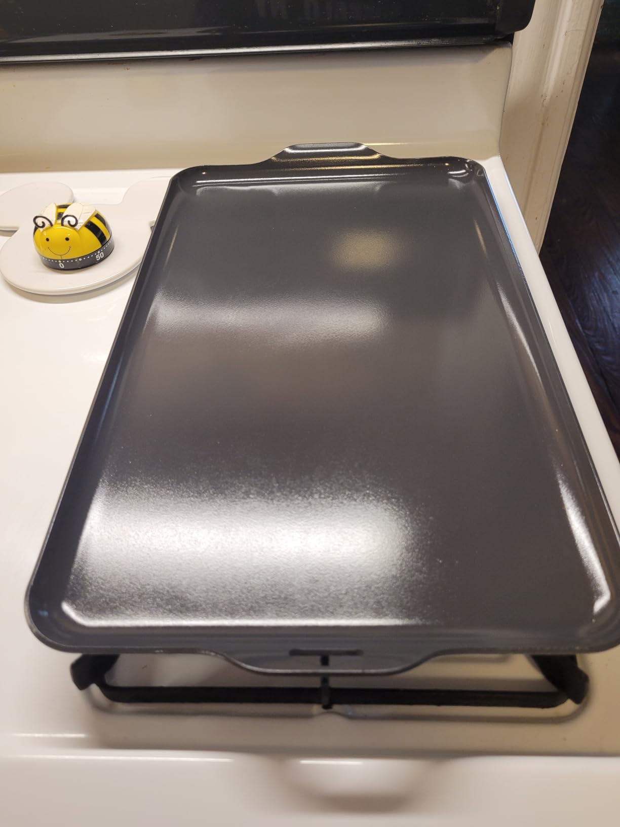 Nordic Ware Two Burner Griddle, 10.3 x 17.4 inches, Non-Stick, Black customer photo 2