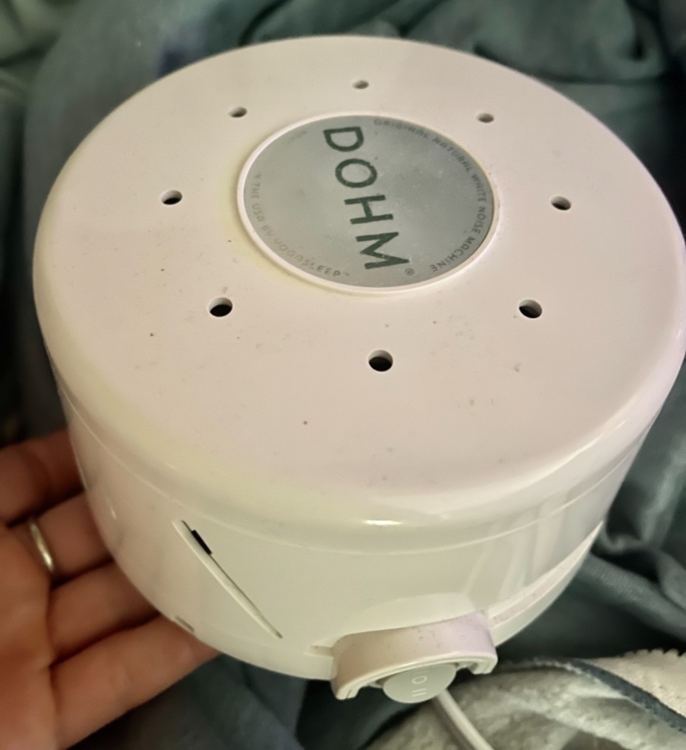 Yogasleep Dohm Classic (Tan) The Original White Noise Machine, Soothing Natural Sound from a Real Fan, Noise Cancelling for Office Privacy, Travel & Meditation, Sleep Therapy for Adults & Baby customer photo 1