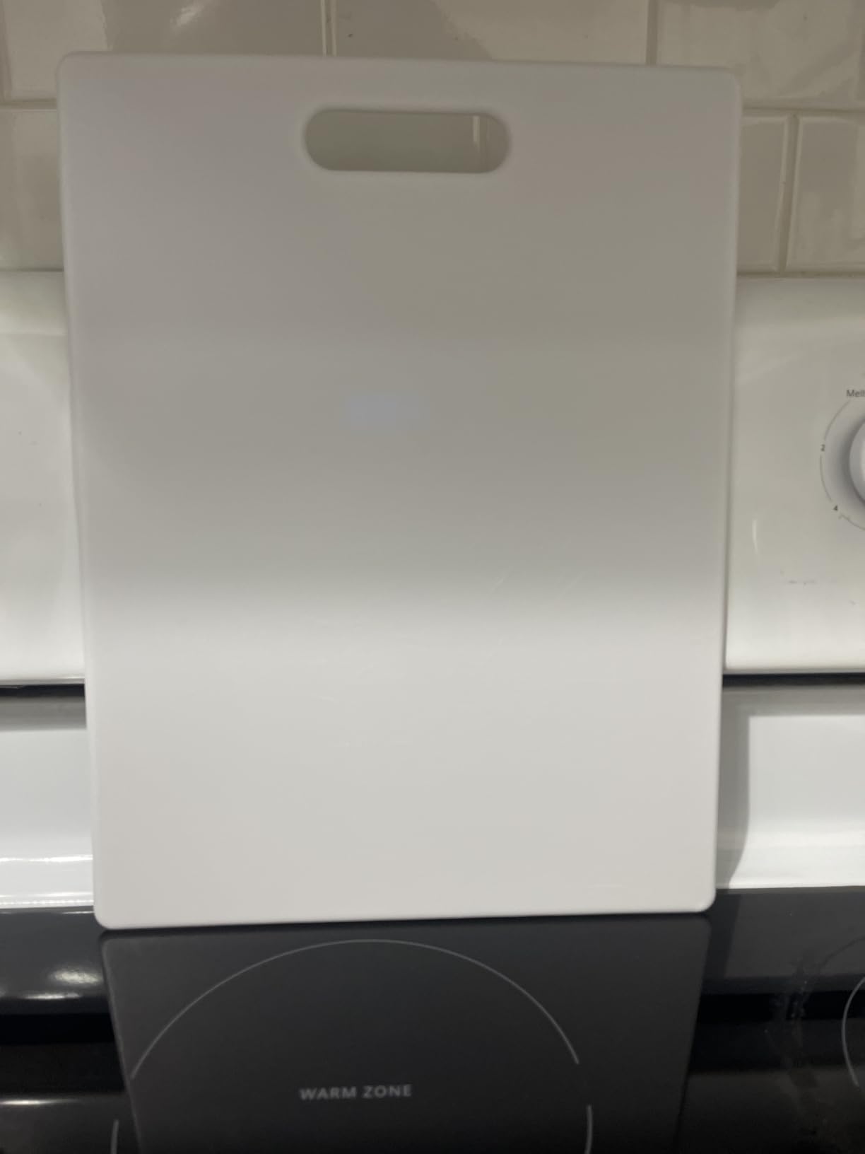 FARBERWARE Large Cutting Board, Dishwasher- Safe Plastic Chopping Board for Kitchen with Easy Grip Handle, 11in by 14in, White customer photo 1