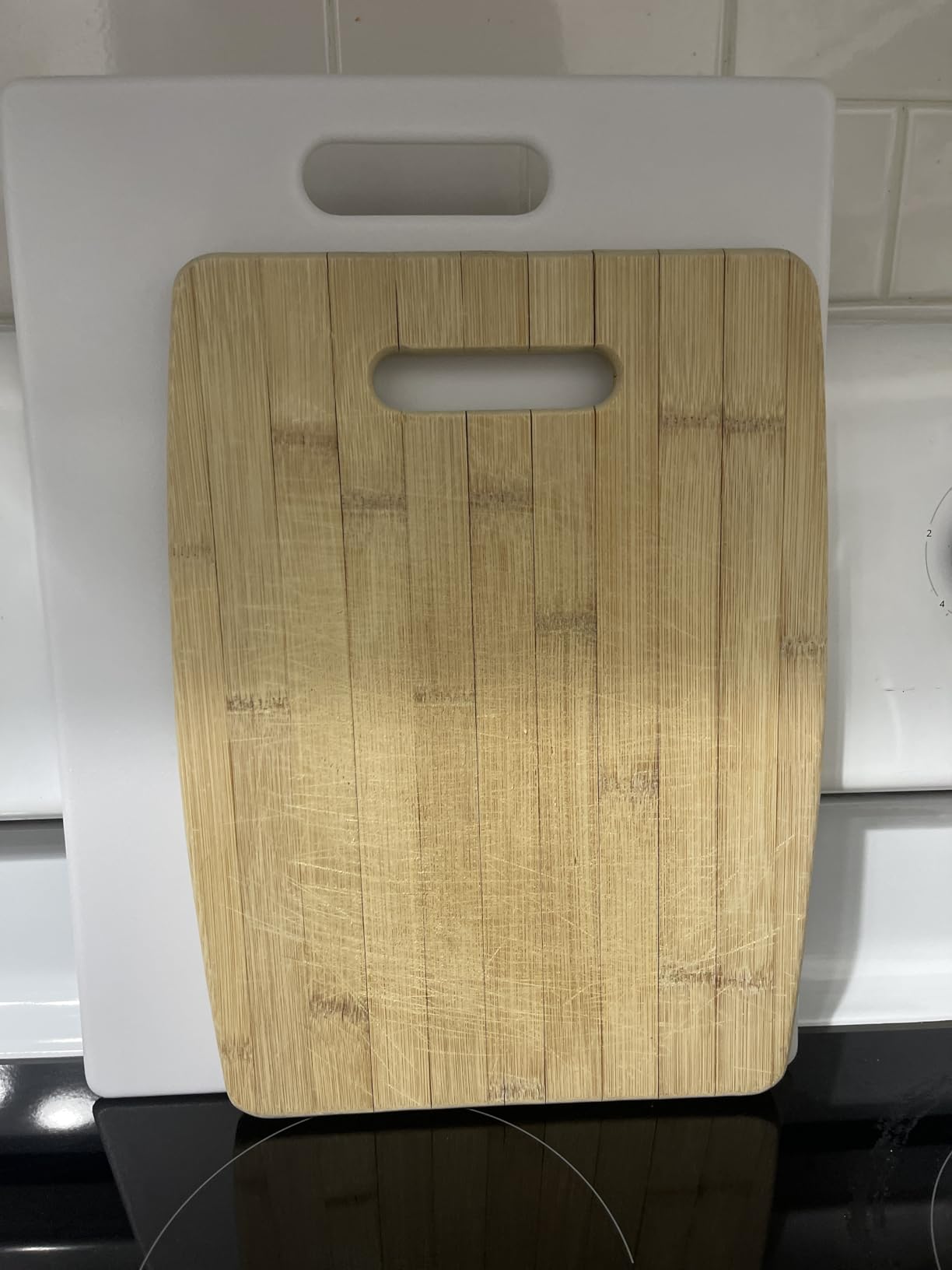 FARBERWARE Large Cutting Board, Dishwasher- Safe Plastic Chopping Board for Kitchen with Easy Grip Handle, 11in by 14in, White customer photo 2