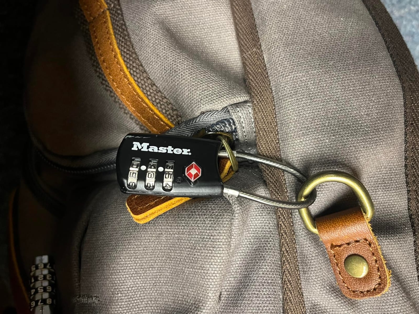 Master Lock TSA Approved Combination Luggage Lock Assorted Color 4688EC customer photo 1