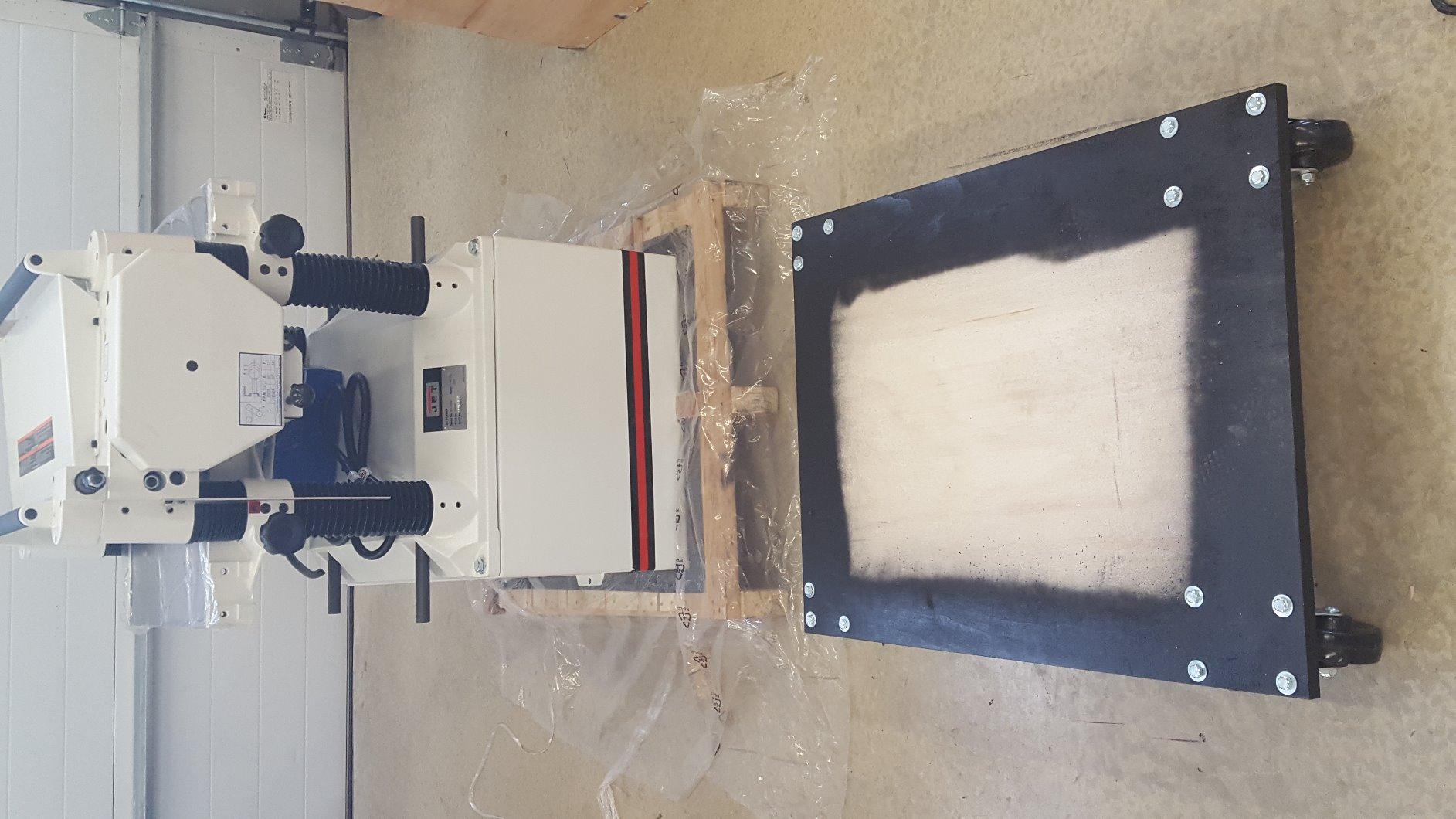 JET 20-Inch Planer, Helical Cutterhead, 5 HP, 230V 1Ph (Model JWP-208HH) customer photo 1