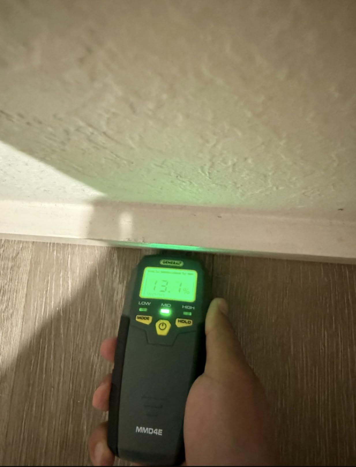 General Tools MMD4E Moisture Meter for Wood, Walls & Water Leak Detection customer photo 1