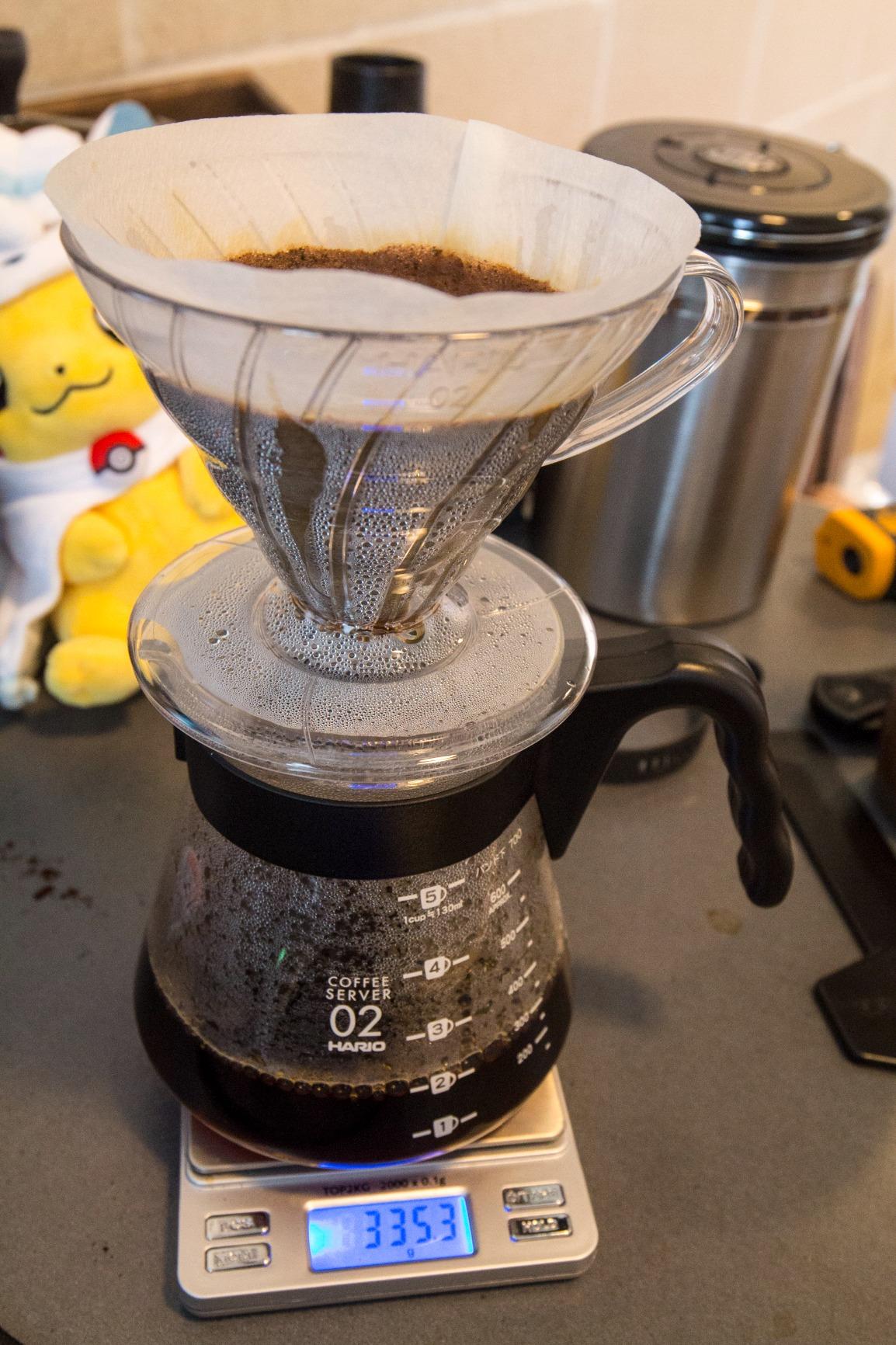 Hario V60 Pour Over Coffee Starter Set, Size 02, Brown customer photo 1
