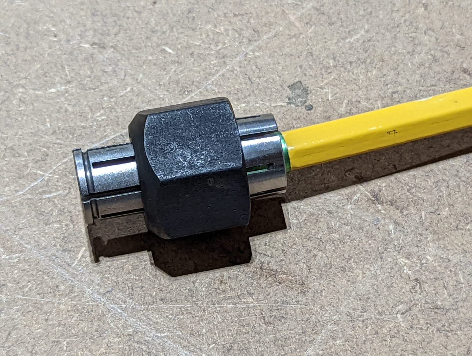 DEWALT Router, Fixed and Plunge Base Kit, Soft Start, 12-Amp, 24,000 RPM, Variable Speed Trigger, Corded (DW618PKB) customer photo 2
