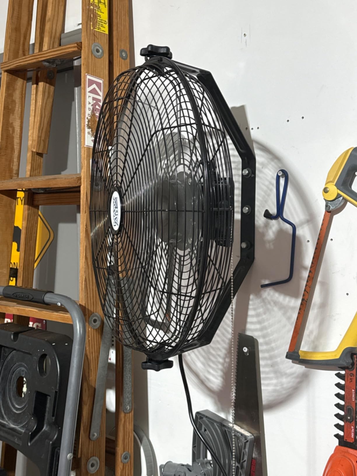 Maxx Air Wall Mount Fan | 18