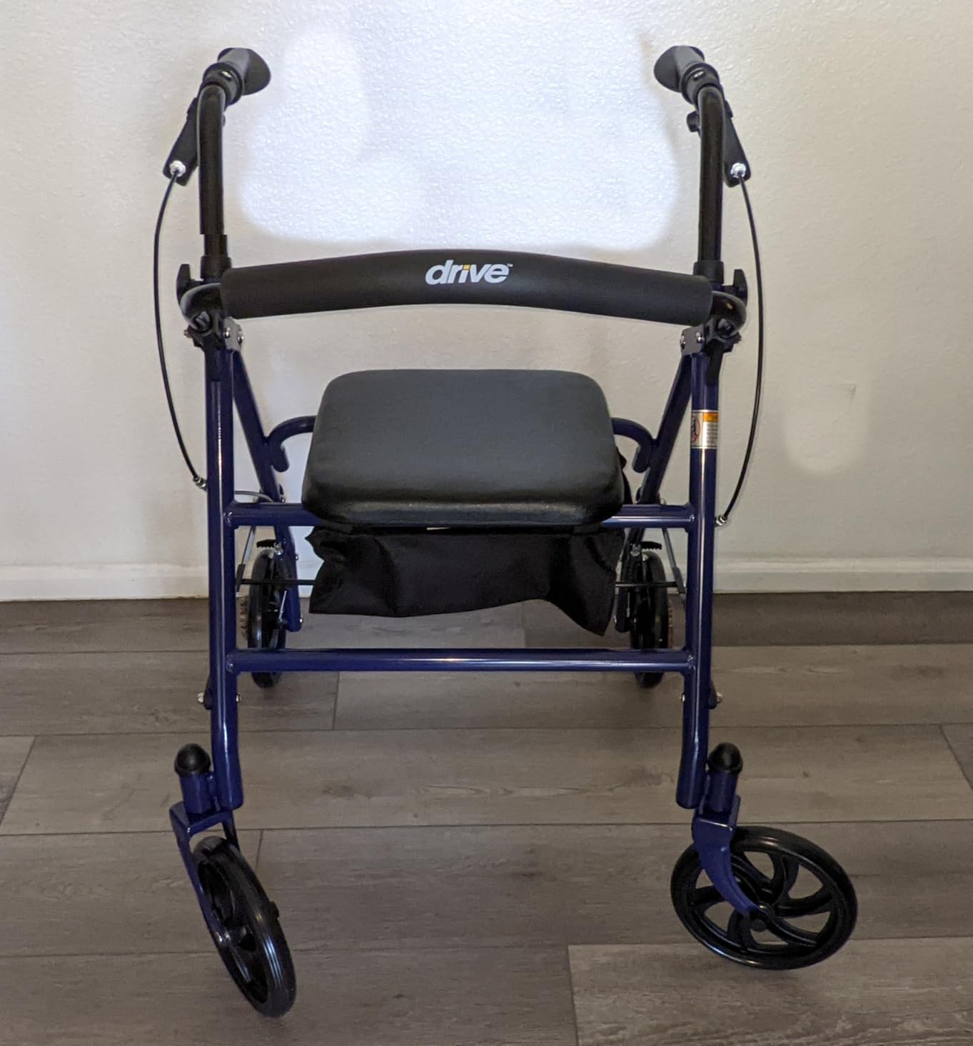 Drive Medical Rollator Walker with Seat, 7.5 Inch Wheels, Blue customer photo 1