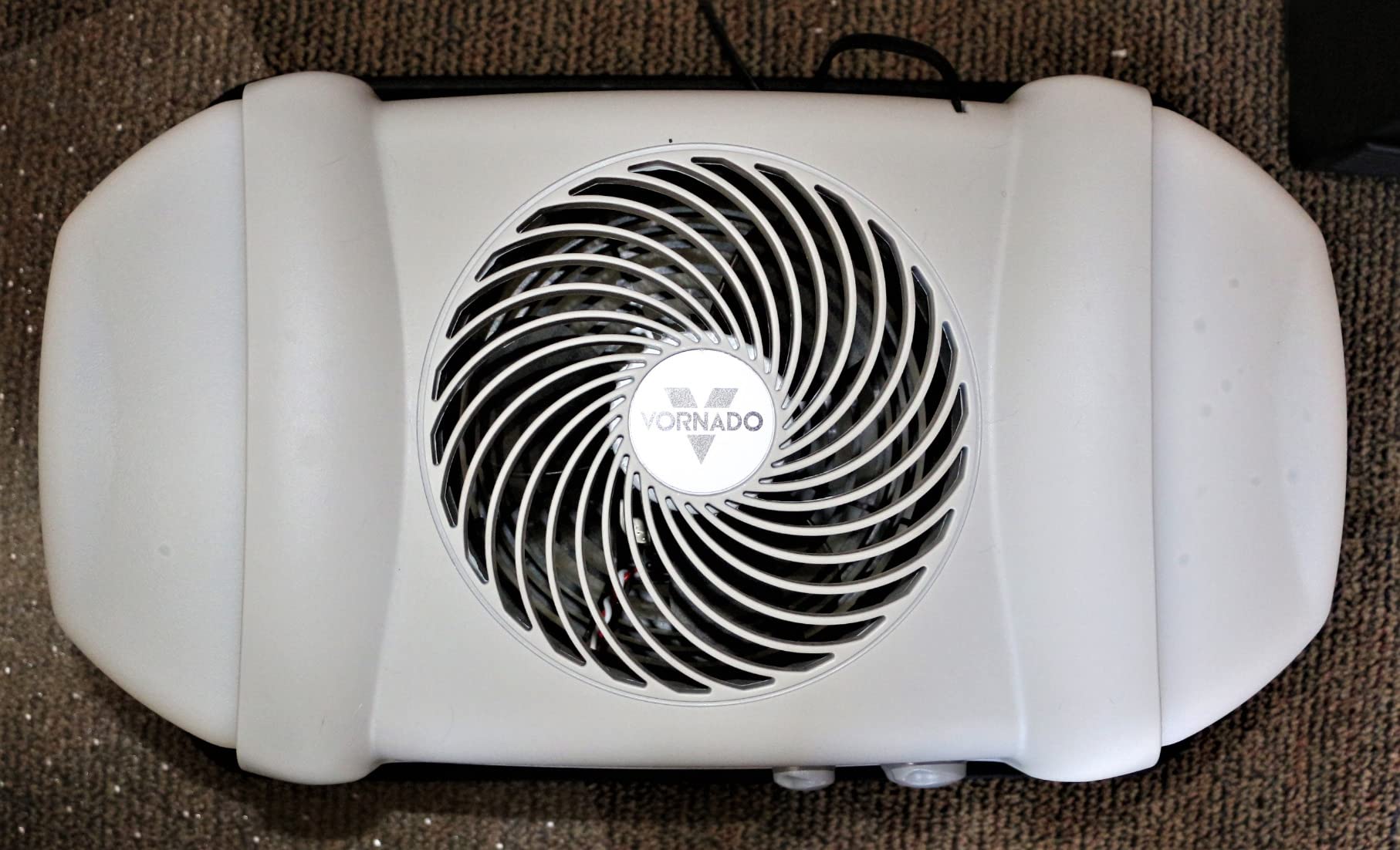 Vornado Evap40 Evaporative Humidifier, 4-Gal Capacity, 1,000 Sq Ft Coverage customer photo 1