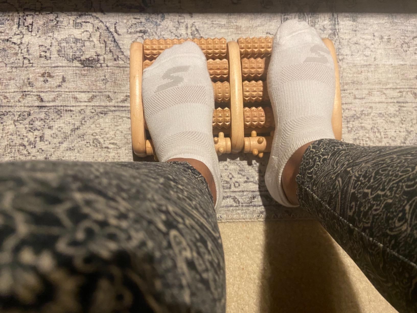 TheraFlow Foot Roller for Plantar Fasciitis Relief and Neuropathy Pain Relief for Feet - Wooden Foot Massager Roller Acupressure Tool with Reflexology Chart - Mom Gifts for Women and Men customer photo 1