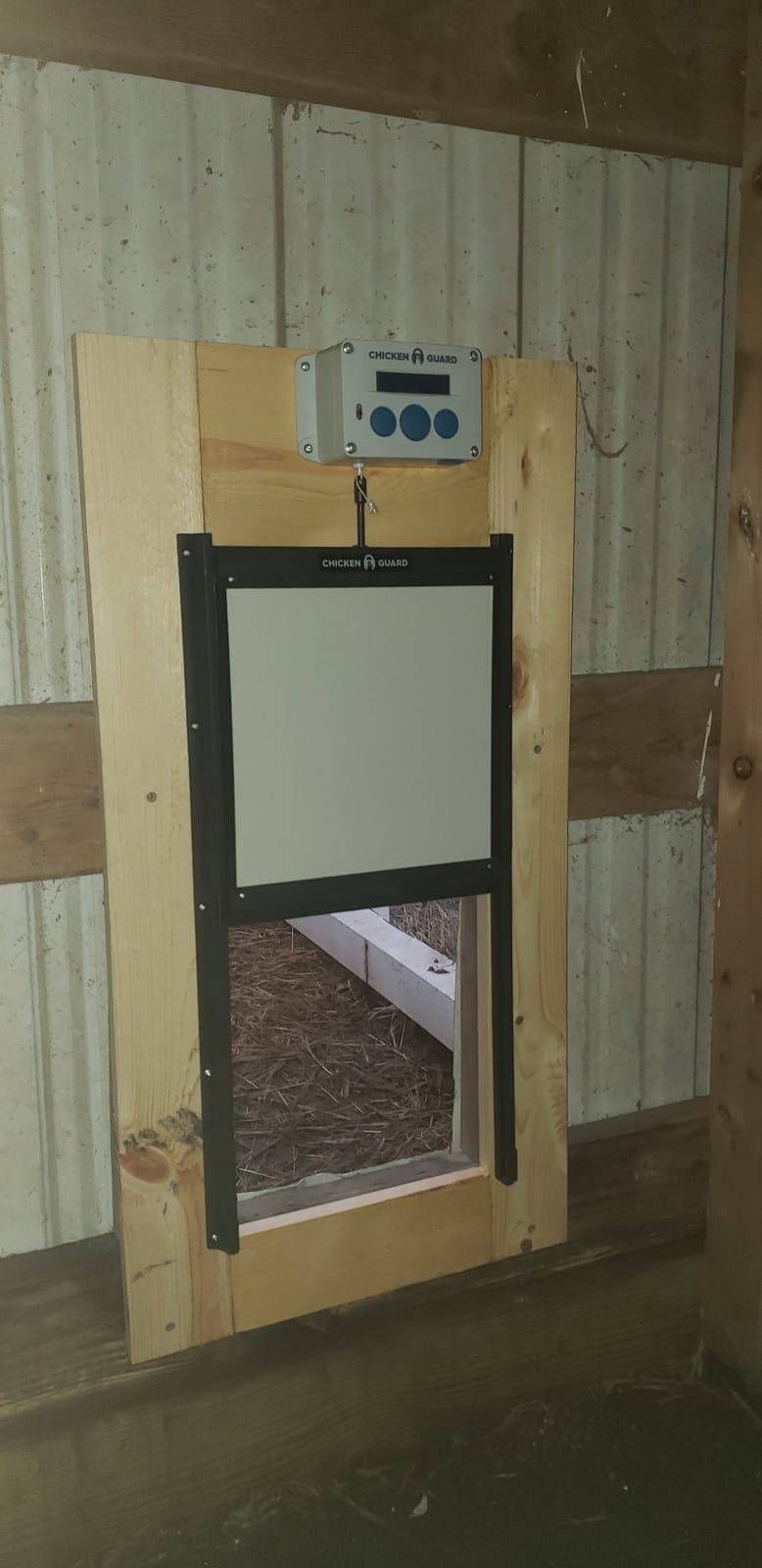 ChickenGuard Automatic Chicken Coop Door Openers, Timer/Light-Sensor, Auto-Stop Safety Feature (Standard) customer photo 1
