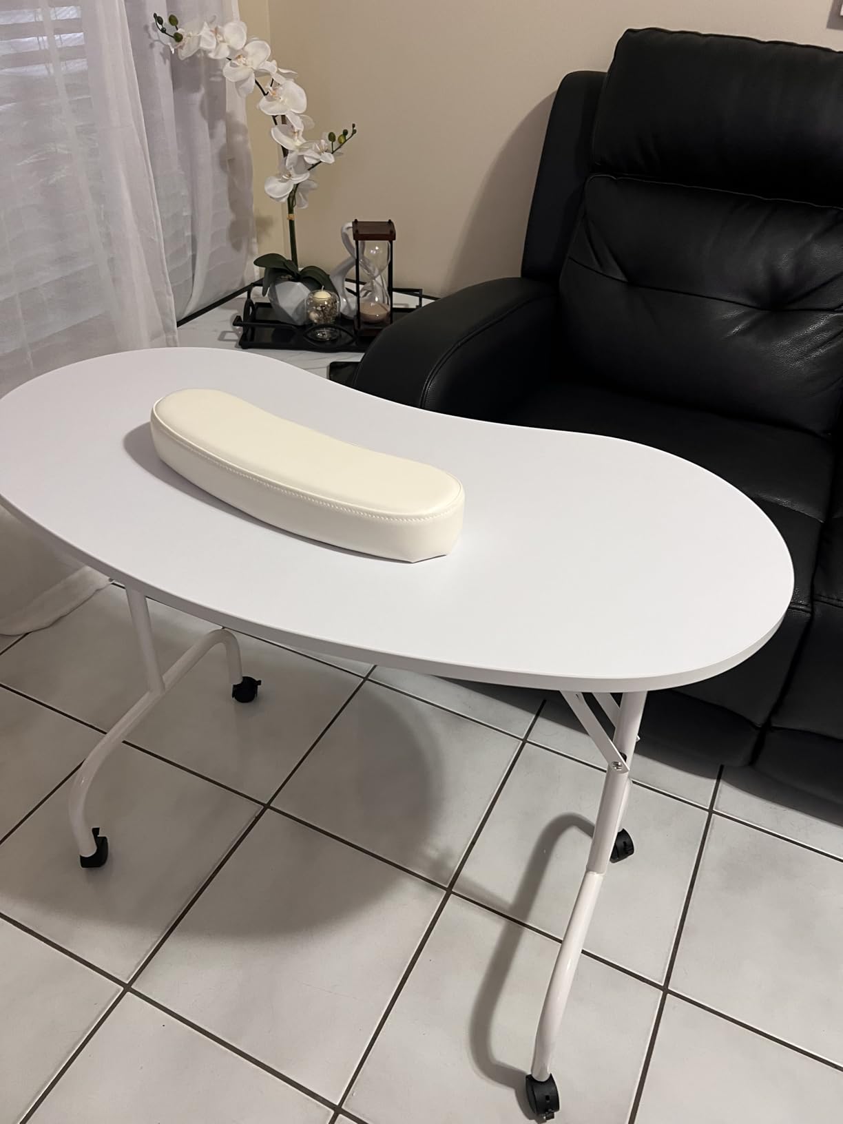 Yaheetech Portable Manicure Table Foldable Nail Desk with Drawer, Black | 37-inch workstation with large drawer, client wrist pad, controllable wheels plus carrying case for spa, salon or mobile use. customer photo 1