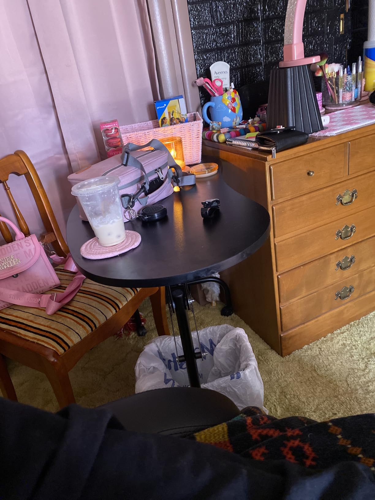 Yaheetech Portable Manicure Table Foldable Nail Desk with Drawer, Black | 37-inch workstation with large drawer, client wrist pad, controllable wheels plus carrying case for spa, salon or mobile use. customer photo 2