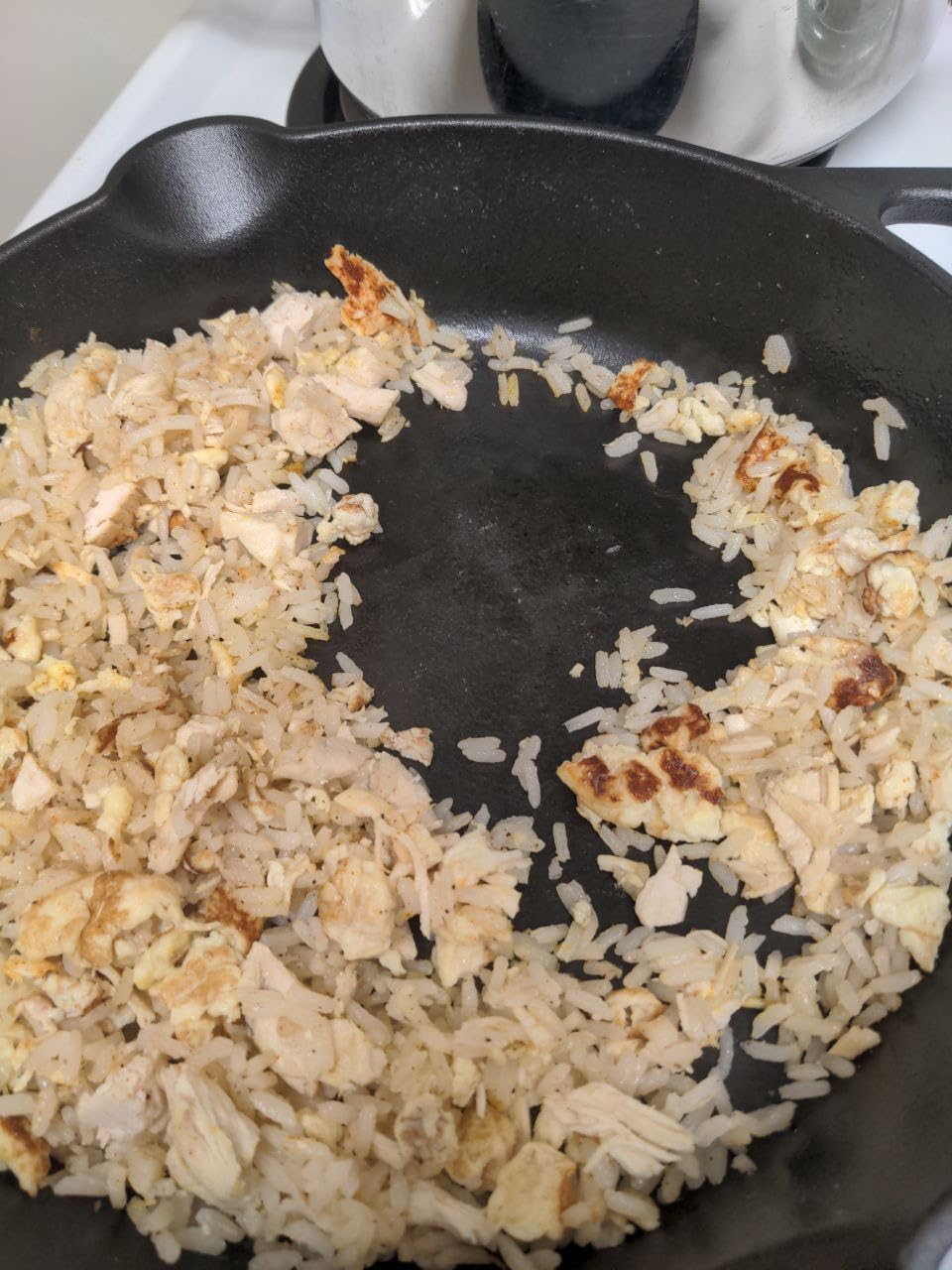 Victoria 10-Inch Cast Iron Skillet, Pre-Seasoned Cast-Iron Frying Pan with Long Handle, Made in Colombia customer photo 2