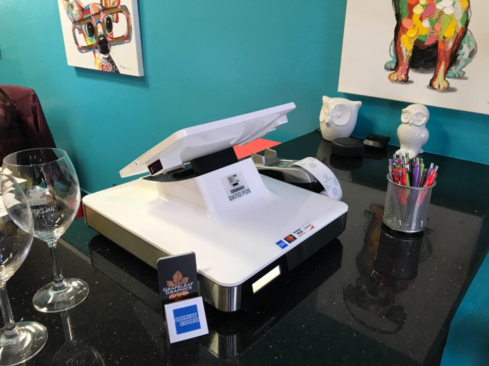 Datio POS Point of Sale Base Station and Cash Register for iPad with Point of Sale (Pos) Software customer photo 2