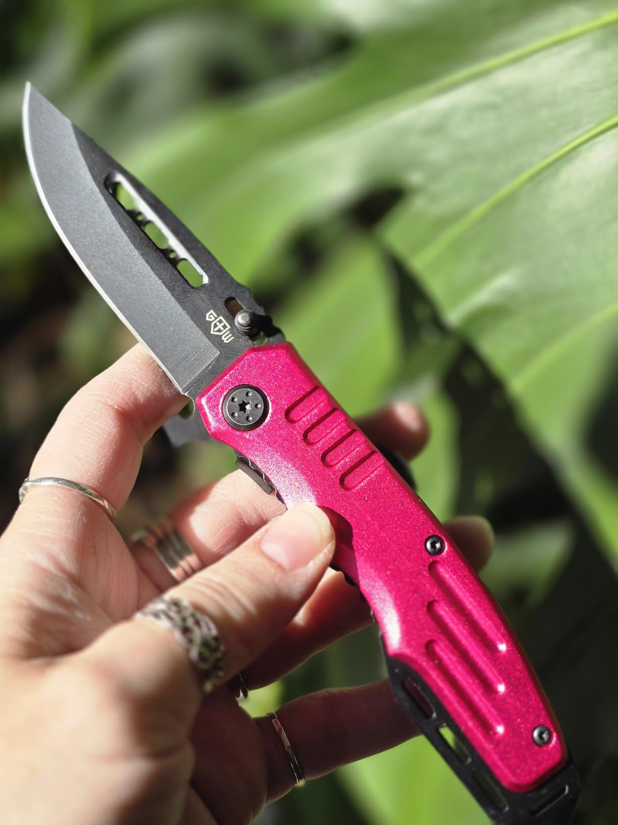 Safety Lock Pocket Knife - 3.4-inch Sharp Blade - Folding Tactical with Aluminum Handle - Ideal Tool for EDC Camping Hunting Survival Hiking - Food Processing Knives - Birthday Gifts for Men 6681 customer photo 1