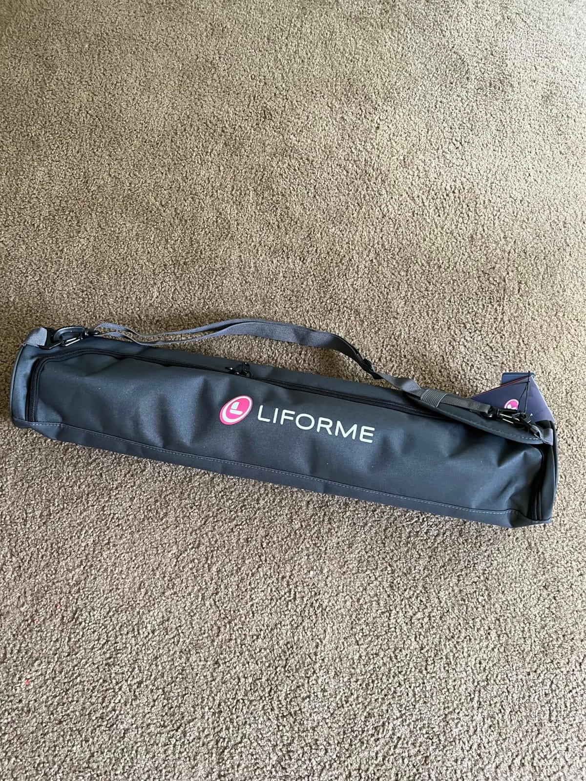 Liforme Classic Yoga Mat - Patented Alignment Design, Ultimate Grip customer photo 1