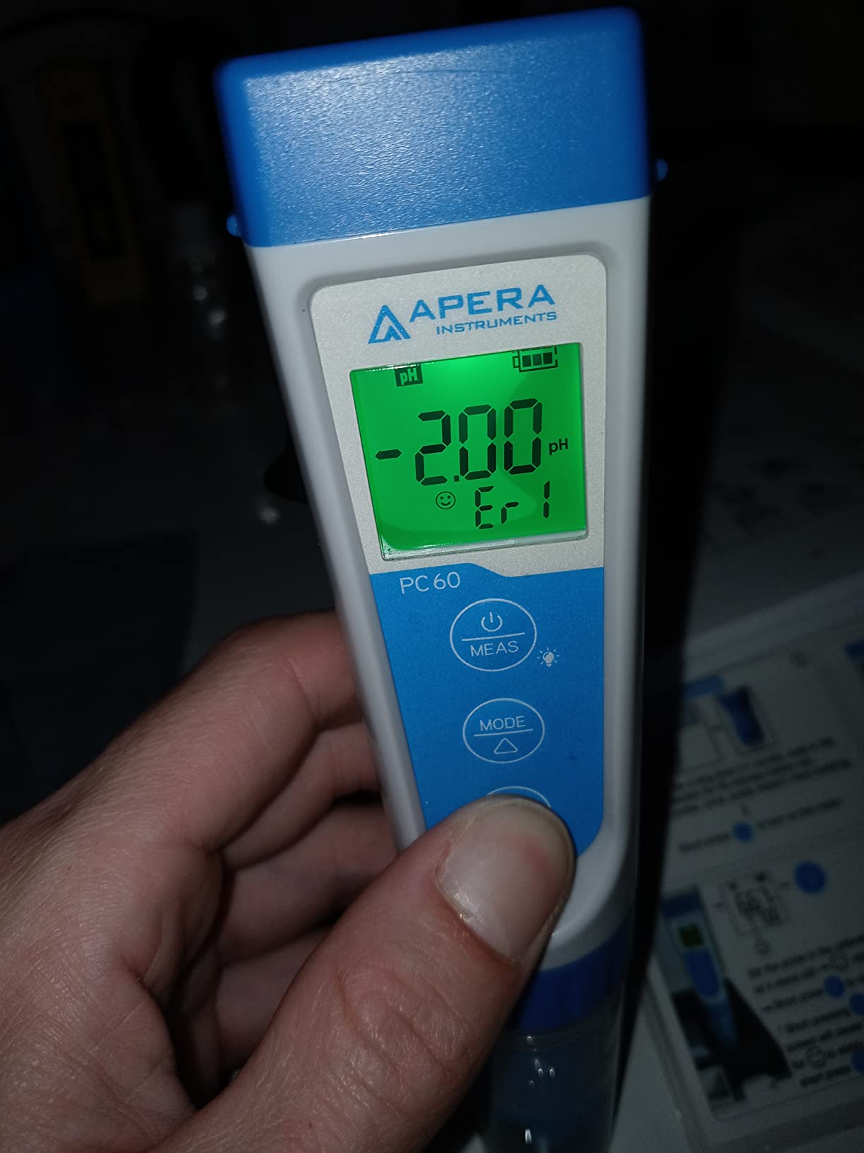 APERA INSTRUMENTS AI316 Premium Series PC60 5-in-1 Waterproof pH/EC (Conductivity) /TDS (ppm) /Salinity (ppt) /Temp. Multi-Parameter Pocket Tester Kit customer photo 1