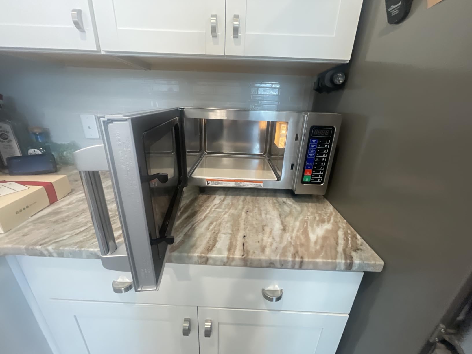 Waring Microwave Oven with 0.9 cu ft & 10 Programmable Memory Settings customer photo 2