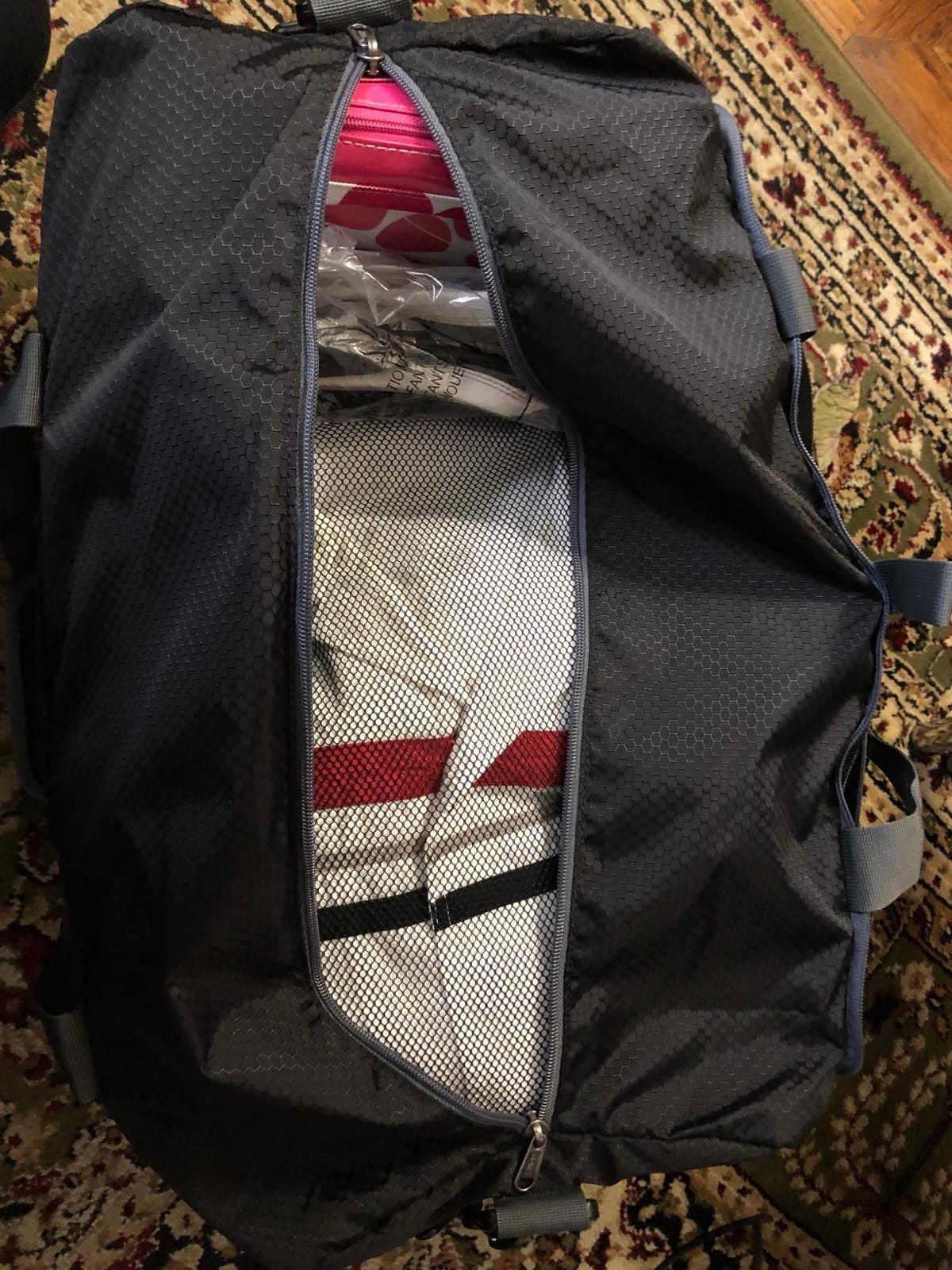 Gonex 60L Foldable Travel Duffle Bag with Shoe Compartment, Lightweight customer photo 2