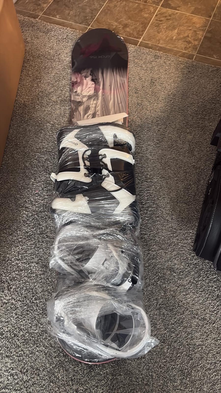 System Timeless and Summit Complete Men's Snowboard Package New customer photo 1