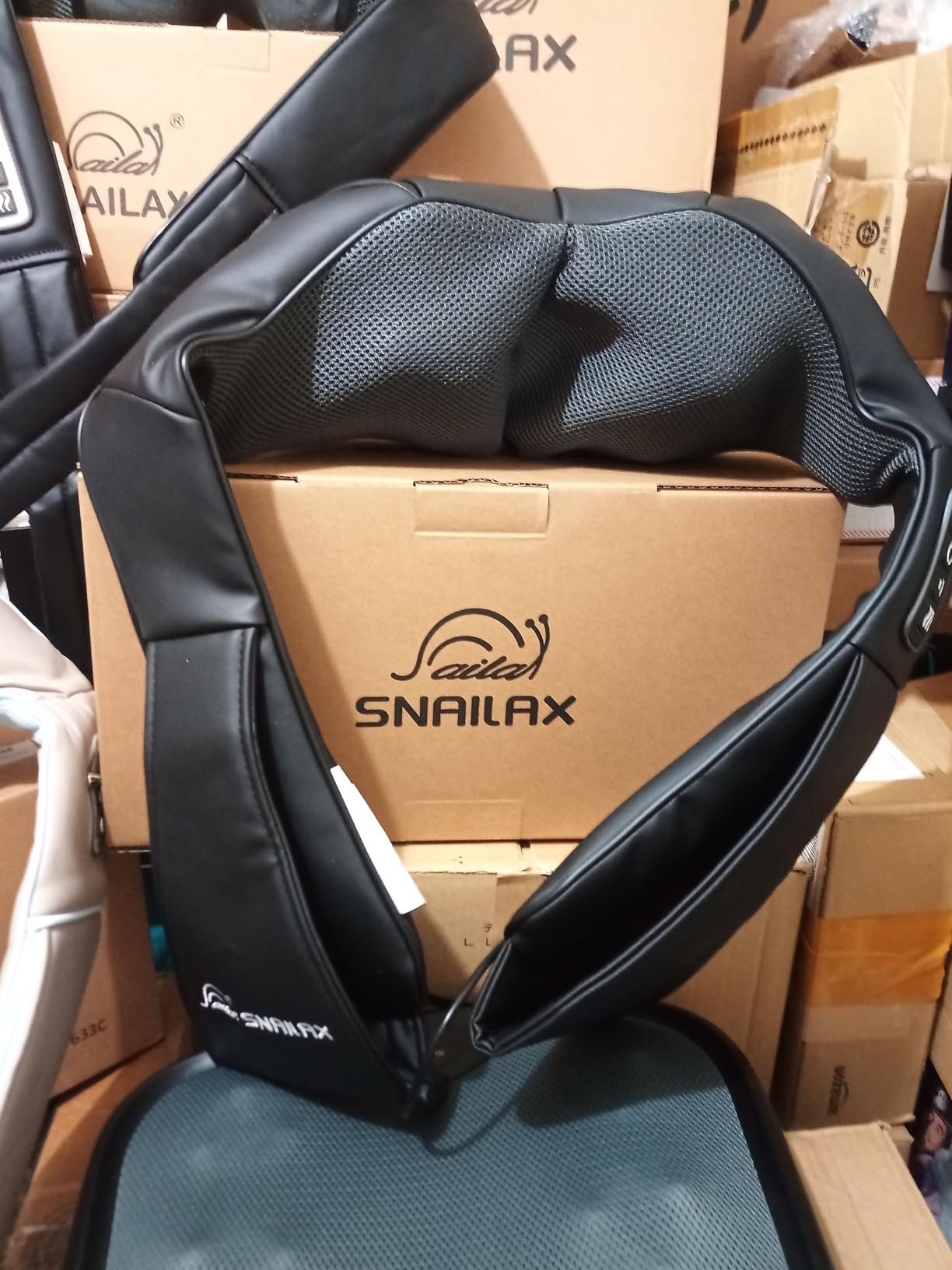 Shiatsu Neck & Shoulder Massager with Heat, Deep Tissue Back Massager customer photo 1