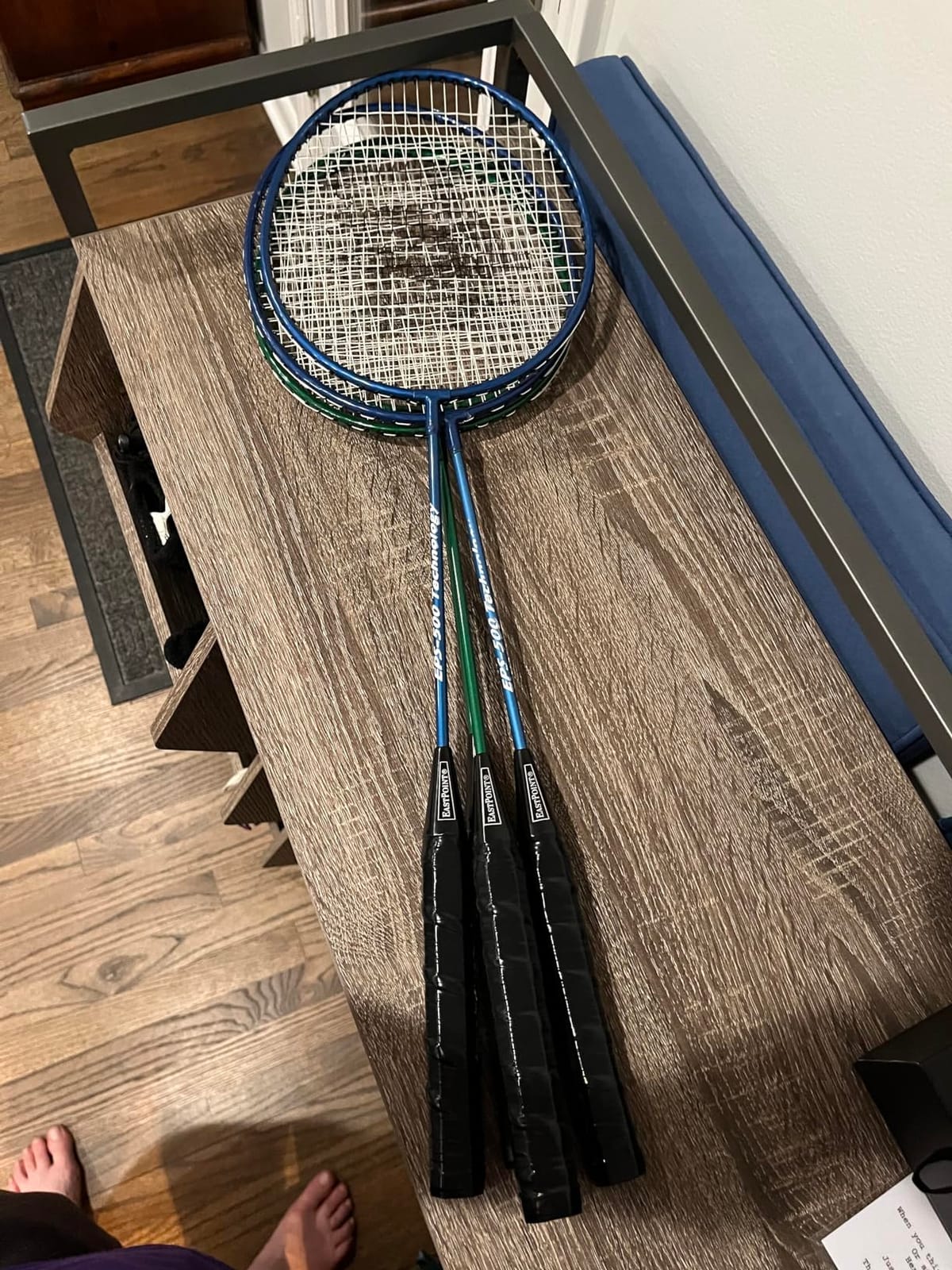 EastPoint Badminton Set, 4 Rackets, 2 Shuttlecocks, 15' Net, Outdoor Games customer photo 1