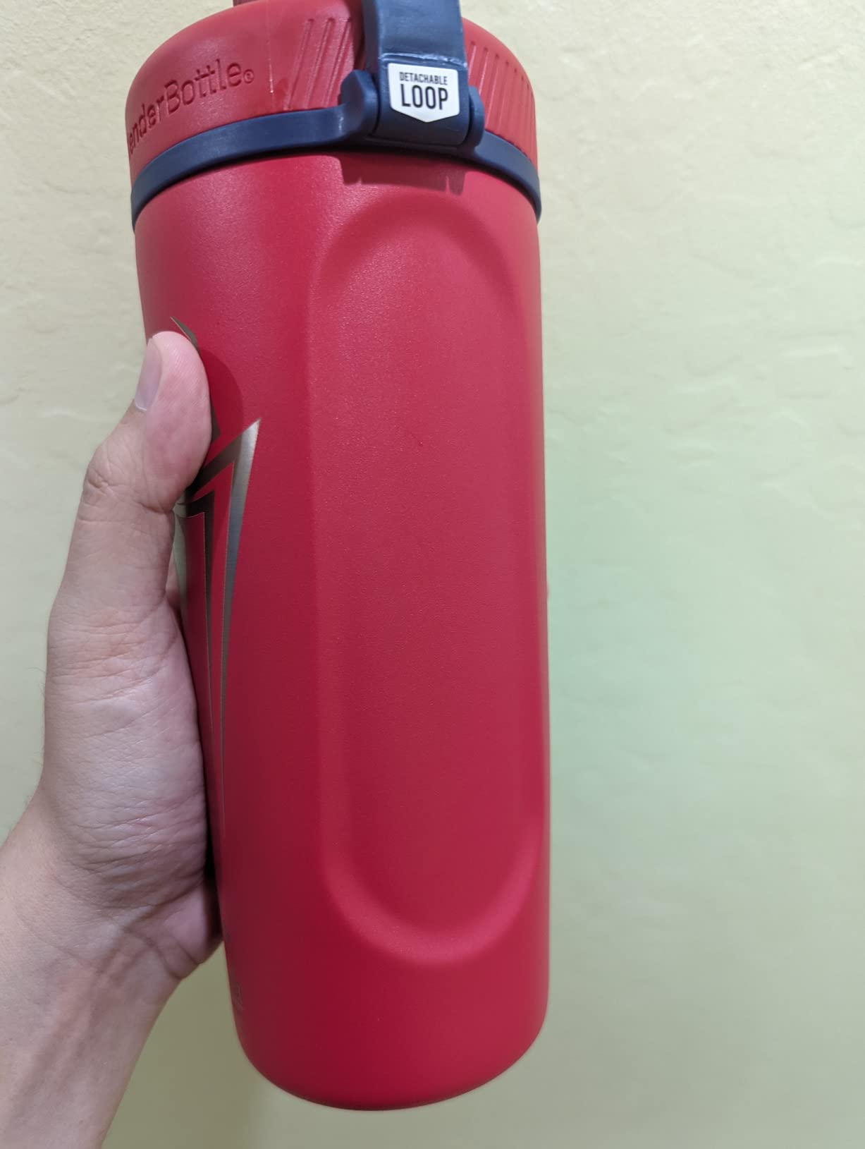 BlenderBottle Radian Stainless Steel Shaker Bottle 26 oz Black customer photo 1