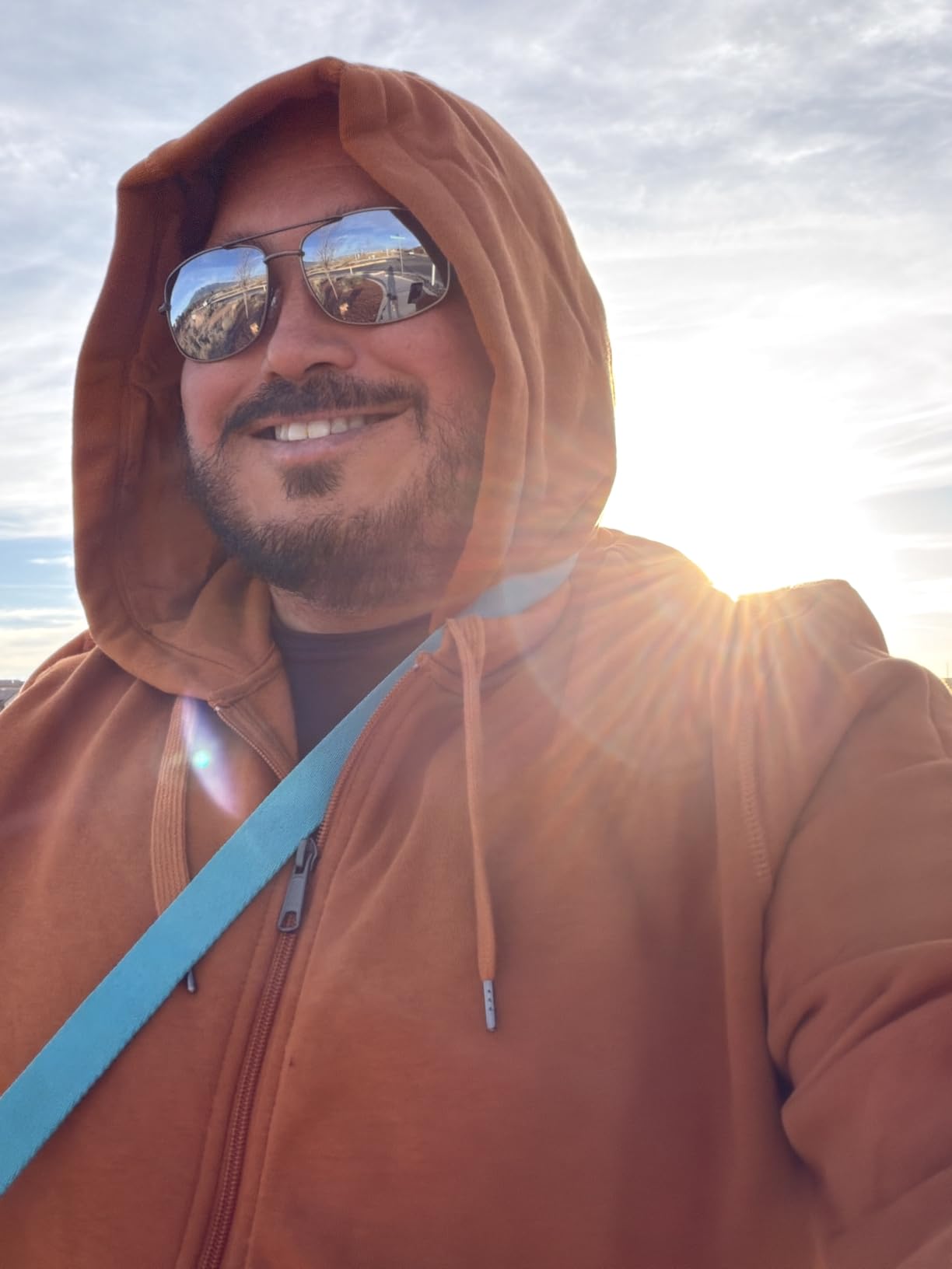 Amazon Essentials Men's Full-Zip Fleece Hoodie Sweatshirt (Available in Big & Tall) customer photo 2