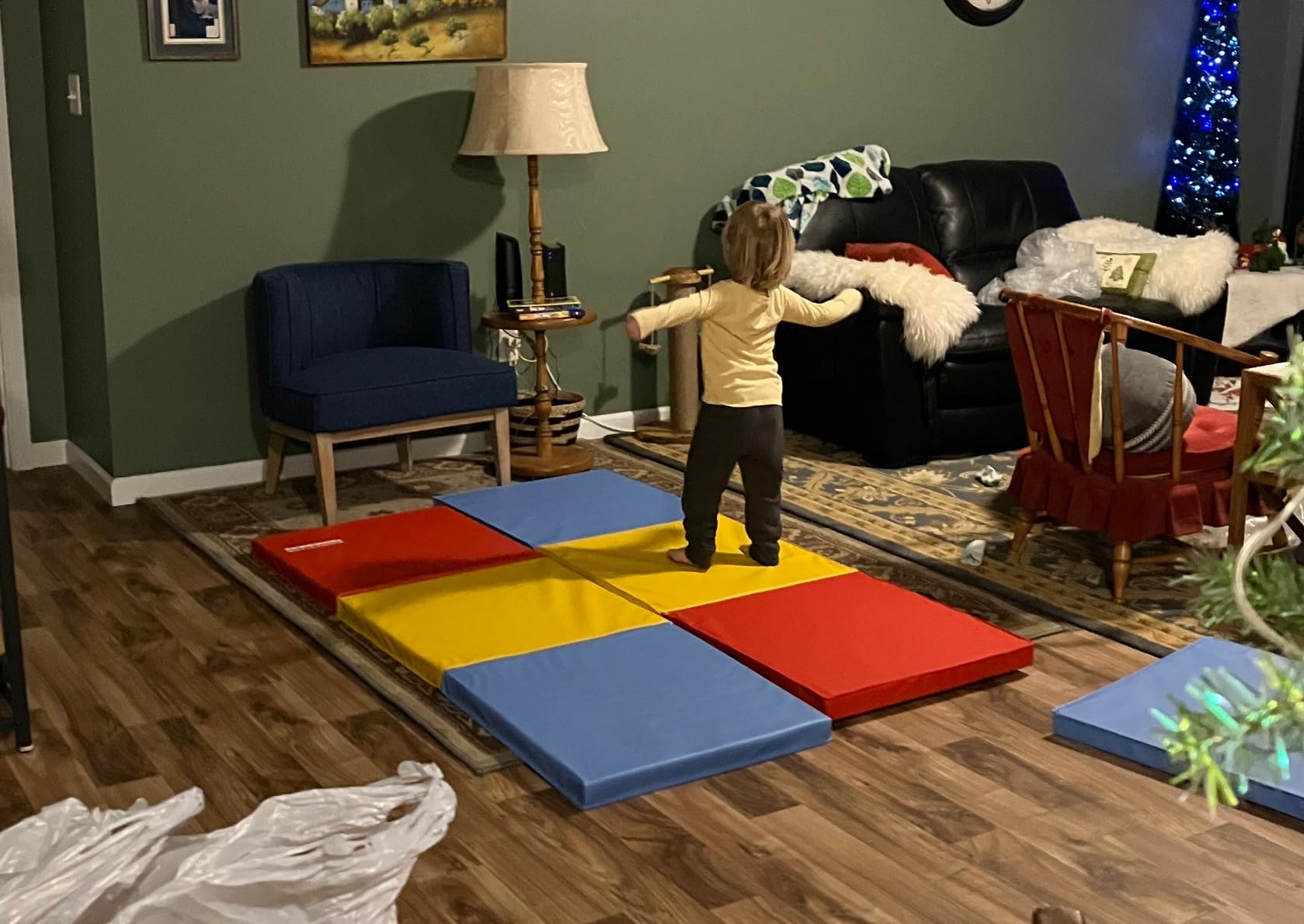 BalanceFrom 6x2 Feet 3-Panel Folding Gymnastics Mat – 2-Inch Thick Pad with Vinyl Surface and Carrying Handles for Tumbling, Yoga, Pilates, Home Workouts, and Martial Arts customer photo 2