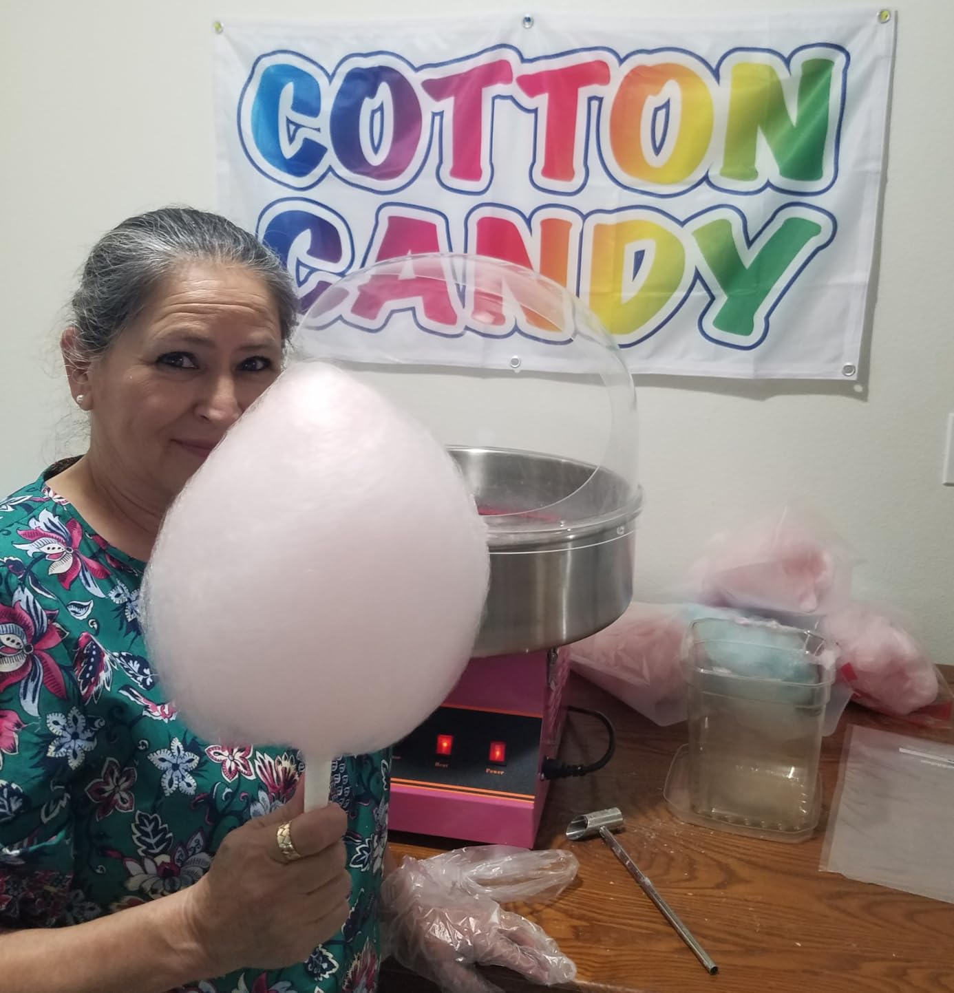 VIVO Blue 1030W Electric Cotton Candy Machine, CANDY-V001B customer photo 1