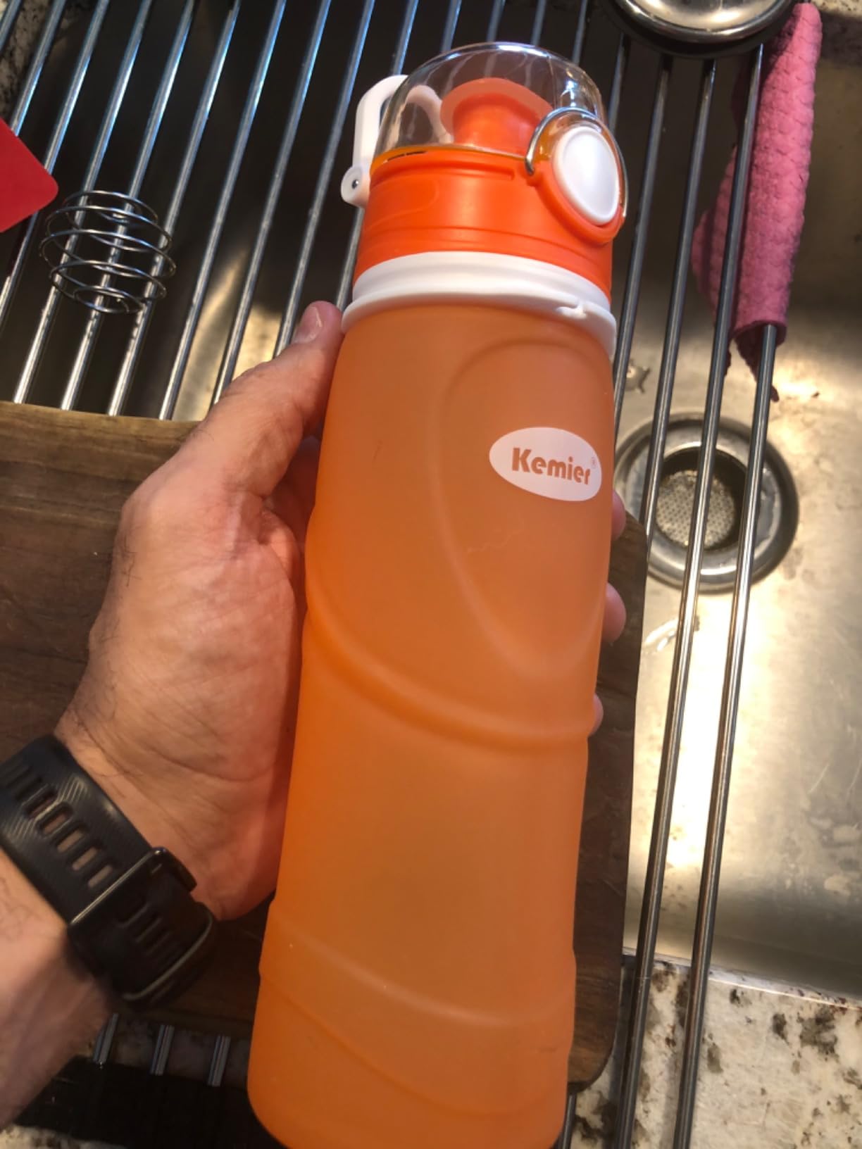 Collapsible Silicone Water Bottles-750ML,Medical Grade,BPA Free Travel Water Bottle Can Roll Up,26oz,Leak Proof Foldable Sports & Outdoor Water Bottles customer photo 1
