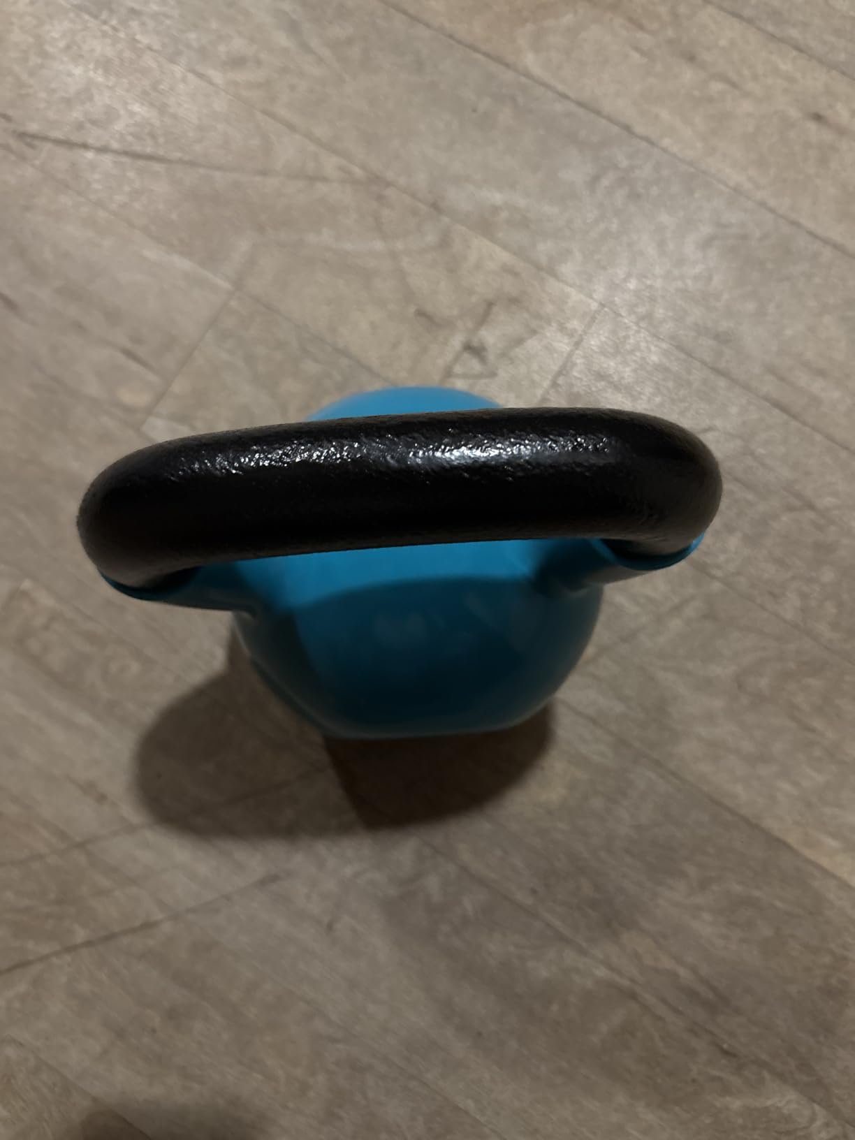 Amazon Basics Vinyl Kettlebell customer photo 2