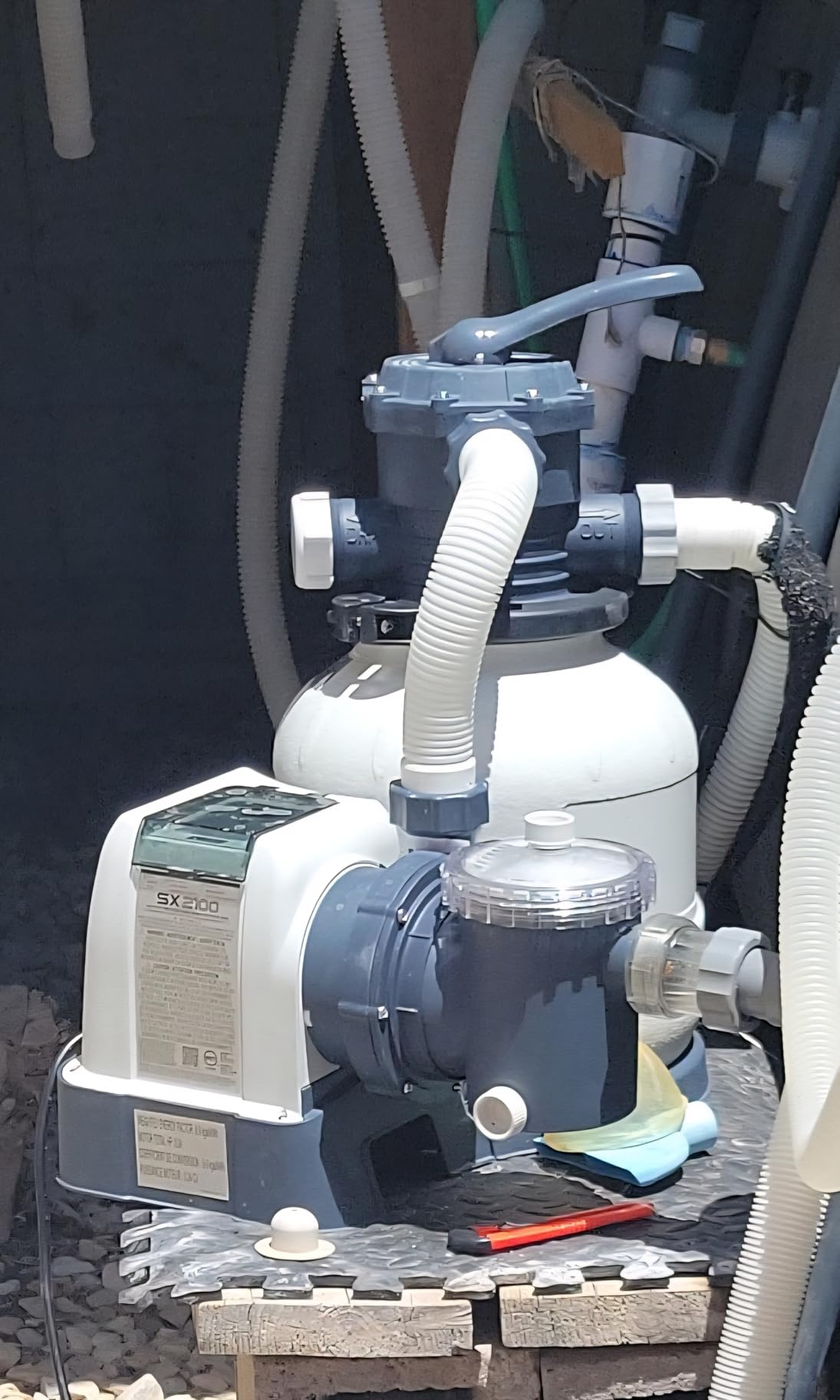 INTEX Krystal Clear 2,100 GPH Sand Filter Pump for Above Ground Pools customer photo 1
