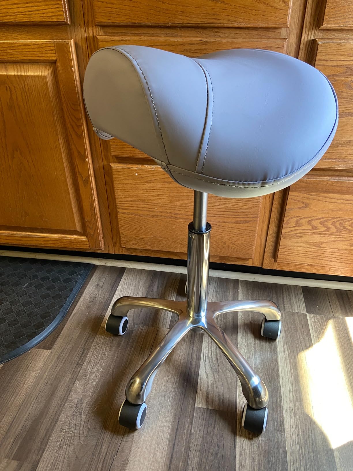 Kaleurrier Rolling Saddle Stool for Salon Kitchen Swivel Desk Chairs customer photo 1