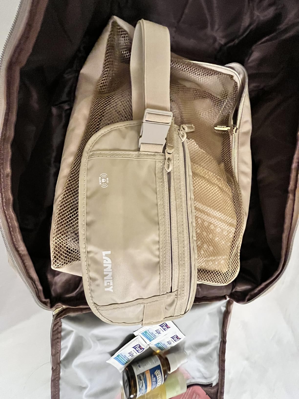 Money Belt for Travel Women and Men Slim Hidden Travel Wallet with RFID Blocking customer photo 1