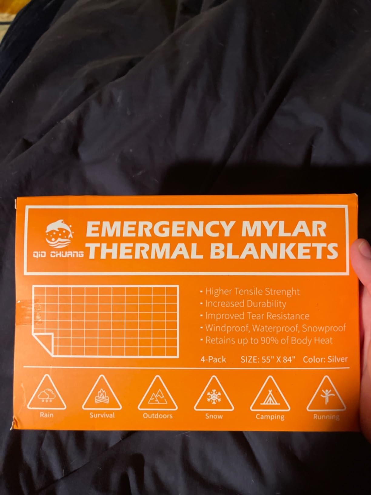 QIO CHUANG Emergency Mylar Thermal Blankets 4 Packs Survival Kit 84''x55'' customer photo 2