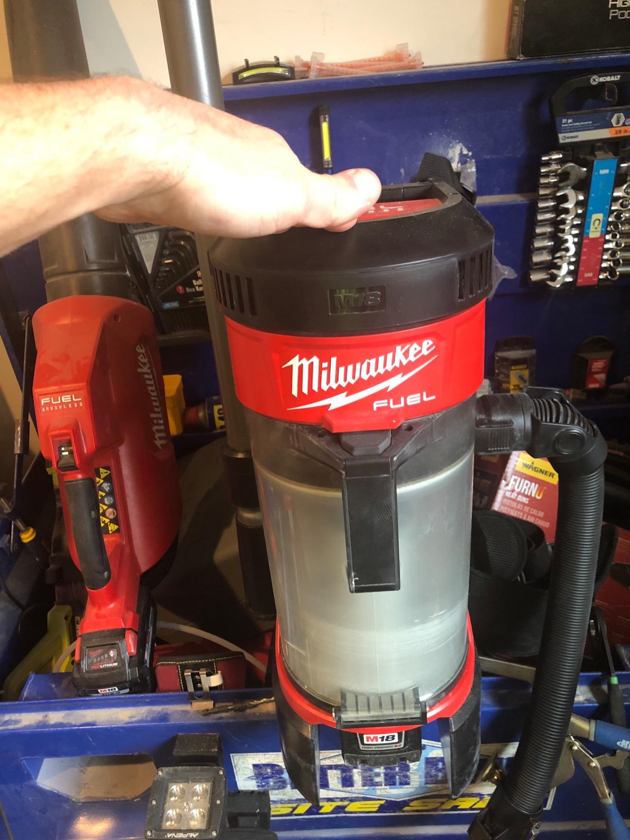 Milwaukee Electric - M18 Fuel 3-in-1 BACKPK Vacuum customer photo 2