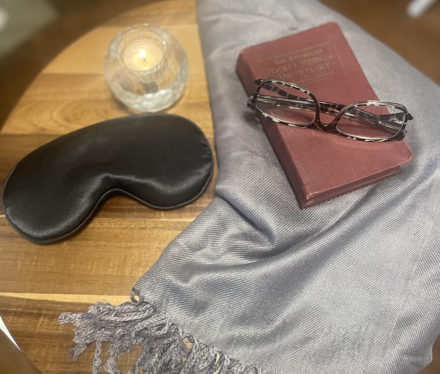 Silk Sleep Mask, Blackout Eye Mask for Sleeping with Adjustable Strap customer photo 1