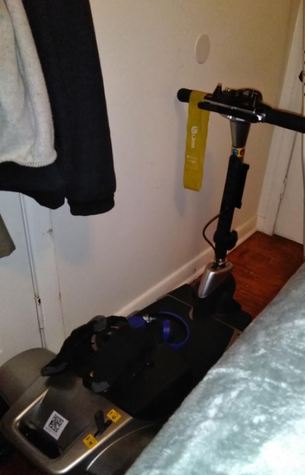 Vive 3 Wheel Mobility Scooter - Electric Powered Mobile Wheelchair Device customer photo 1