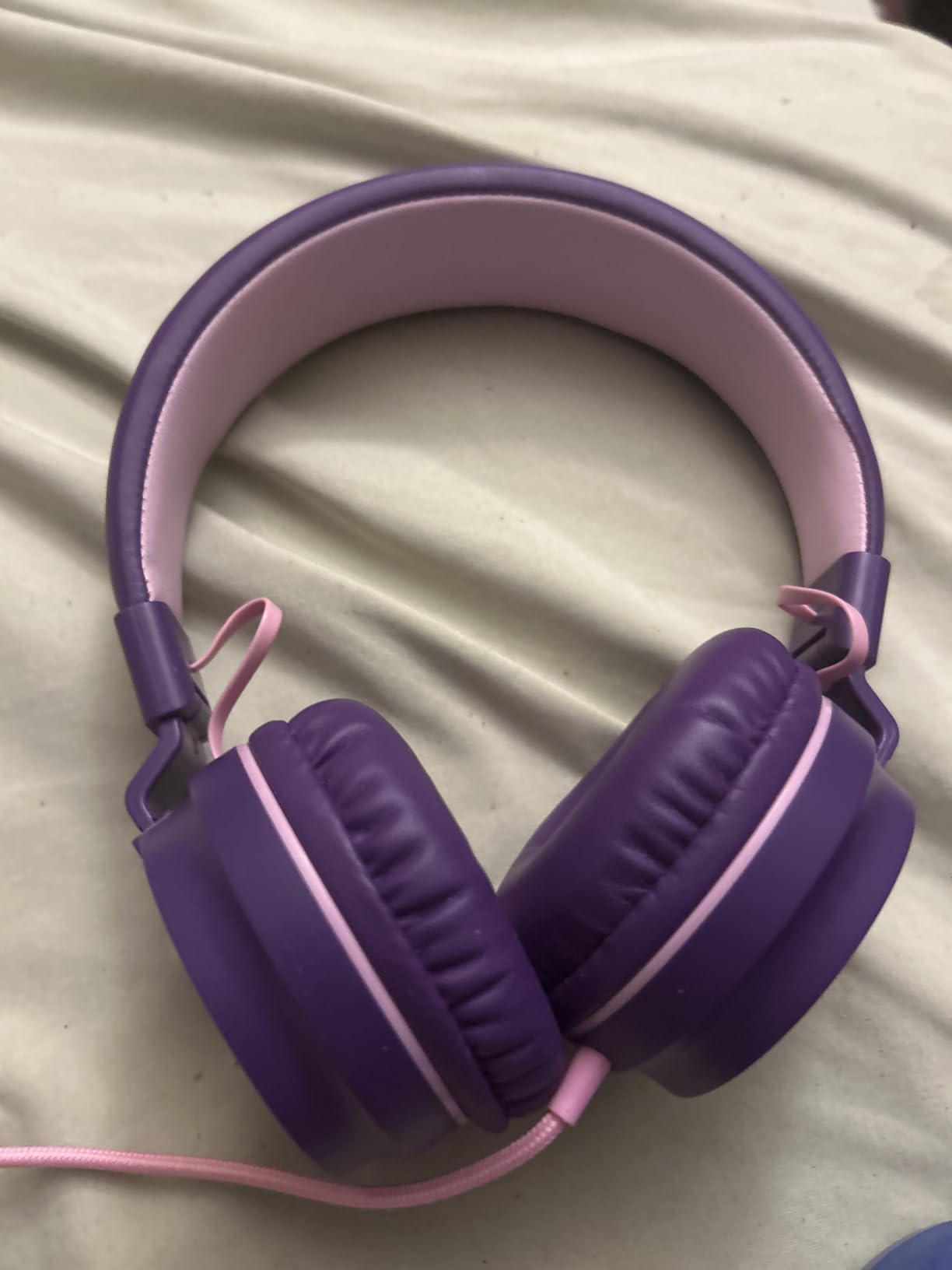 Kids Headphones for School with Microphone, 93dB Volume Limited, PinkPurple customer photo 1