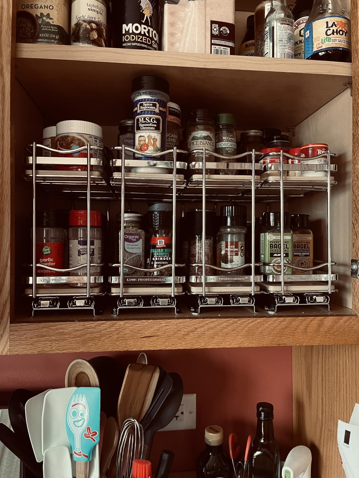 LYNK PROFESSIONAL® Pull Out Spice Organization for Cabinets - 4-3/8 inch Wide – Spice Rack for Inside Cabinets, Slide Out Spice Rack Organizer for cabinet – Pull Out Spice Rack, Sliding 2 Tier Chrome customer photo 1