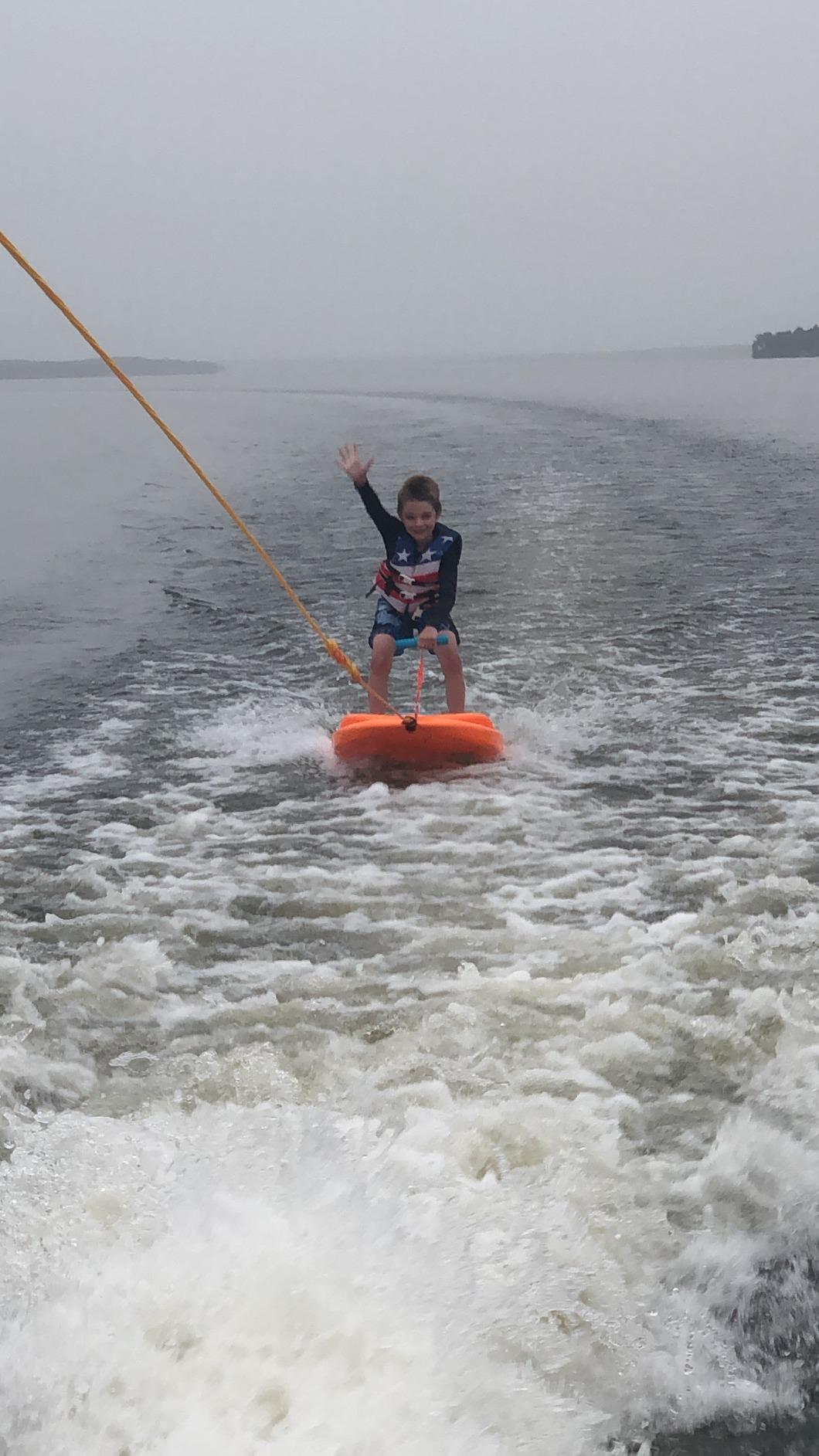 ZUP Coast Board All-in-One Kid's Wakeboard, Trainer Board, Kneeboard, and Water Skis with Rope Handle, Ideal for Water Sports and Boating, Perfect for Beginners and Young Riders customer photo 1