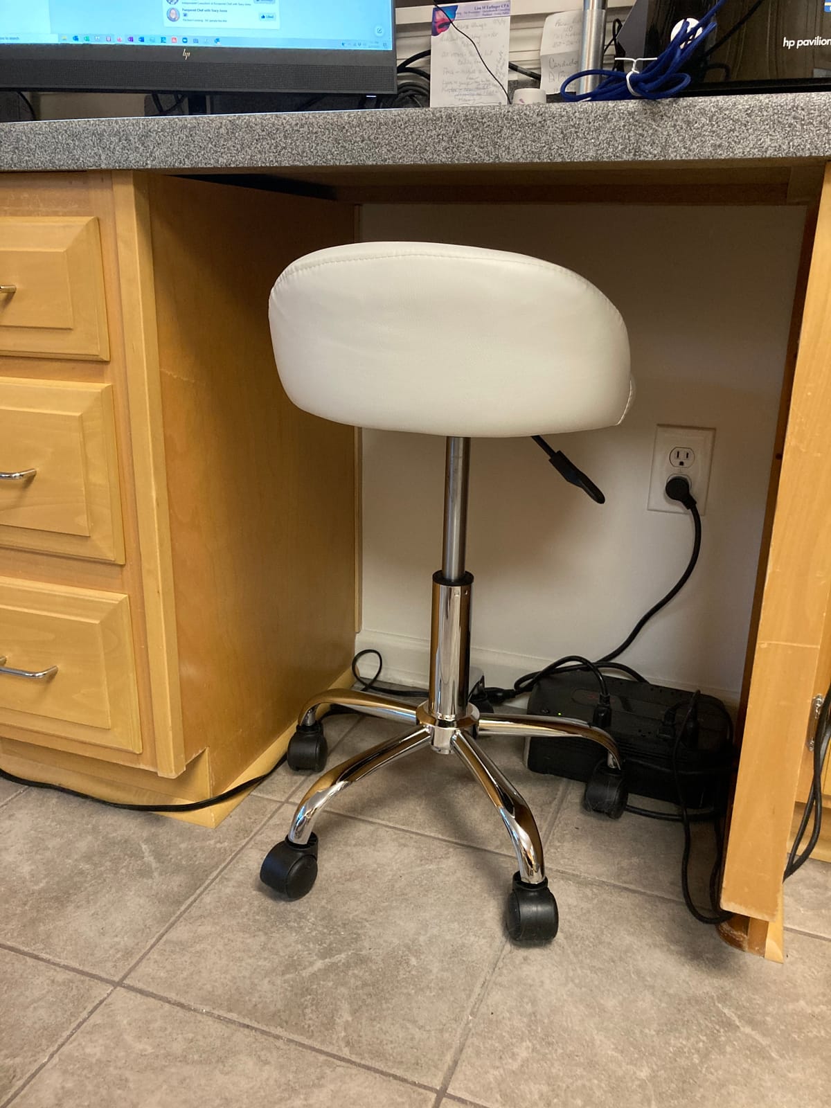 Nova Microdermabrasion Rolling Stool with Wheels Swivel Salon Stool Adjustable Drafting Tattoo Office Chair for Massage Bar Kitchen Spa Shop with Thick Cushion (White) customer photo 2