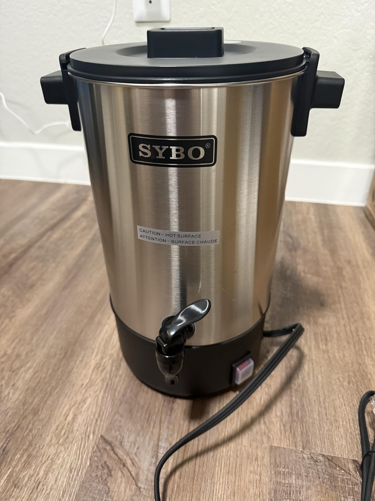 SYBO SR-CP-100B Commercial Grade Stainless Steel Percolate Coffee Maker Hot Water Urn for Catering, 100-Cup 16 L, Metallic customer photo 1