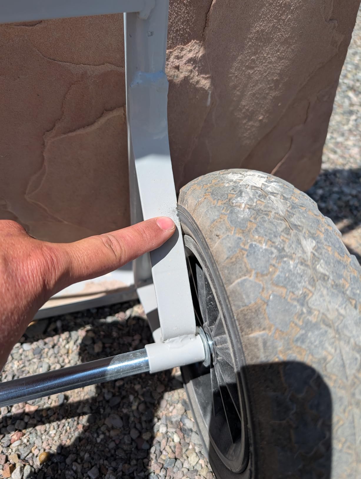 Strongway Steel Hand Truck, 600-Lb. Capacity, 2-Wheel High-Back Frame customer photo 2