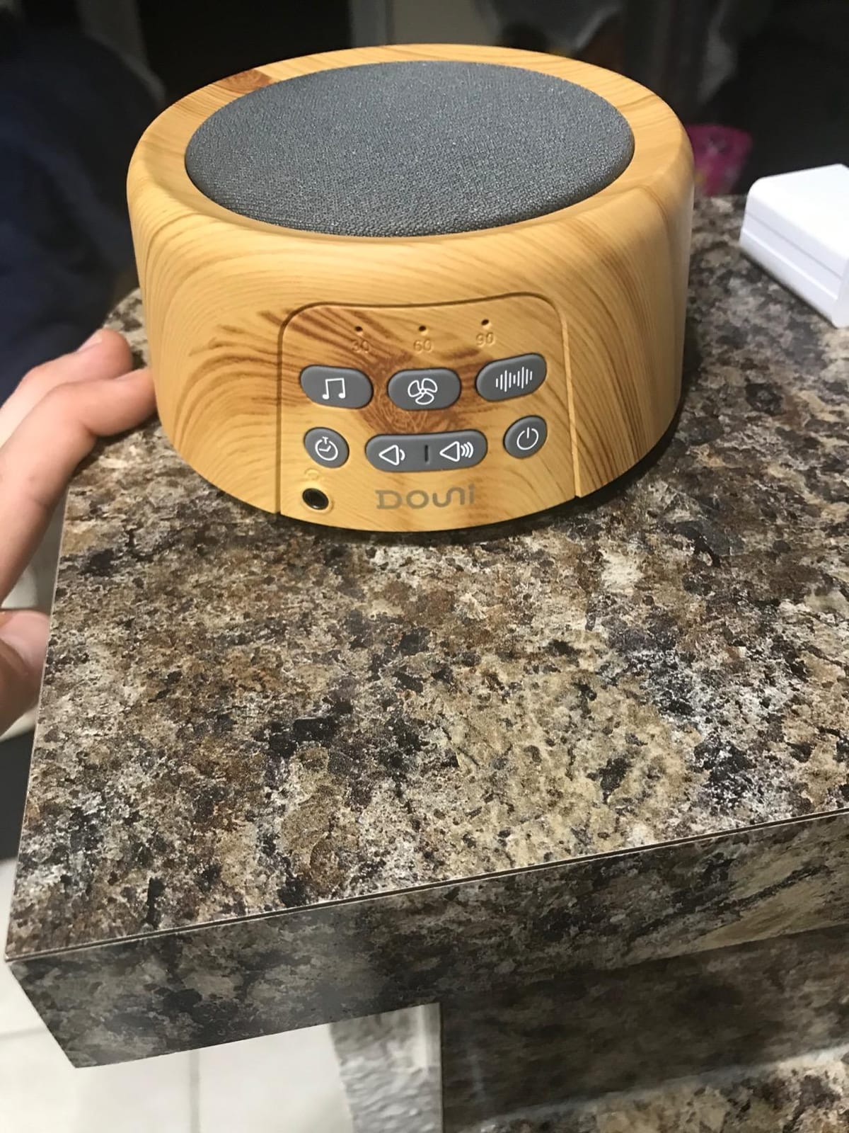 Douni White Noise Machine for Sleeping - 27 Non-Looping Soothing Sounds Sleep Sound Machine with Timer & Memory, 3.5mm Jack, Wood Grain Sound Machine for Hotel Bedroom Office customer photo 1