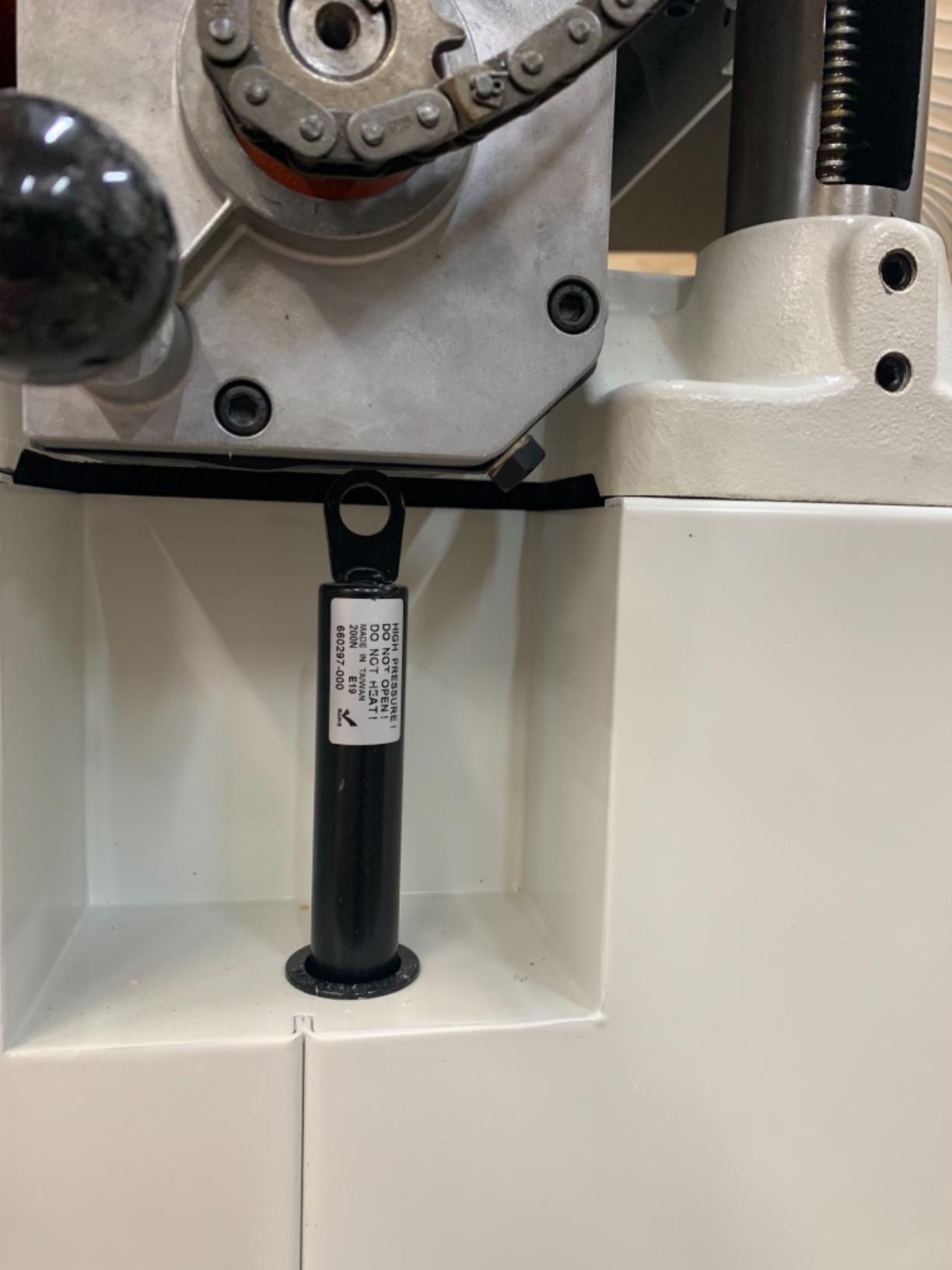 JET 15-Inch Thickness Planer for Woodworking, Helical Style Cutterhead with 2-Speed (16 FPM / 20 FPM) Feed Rate, 3 HP, 230V 1Ph (JPW-15BHH) customer photo 1
