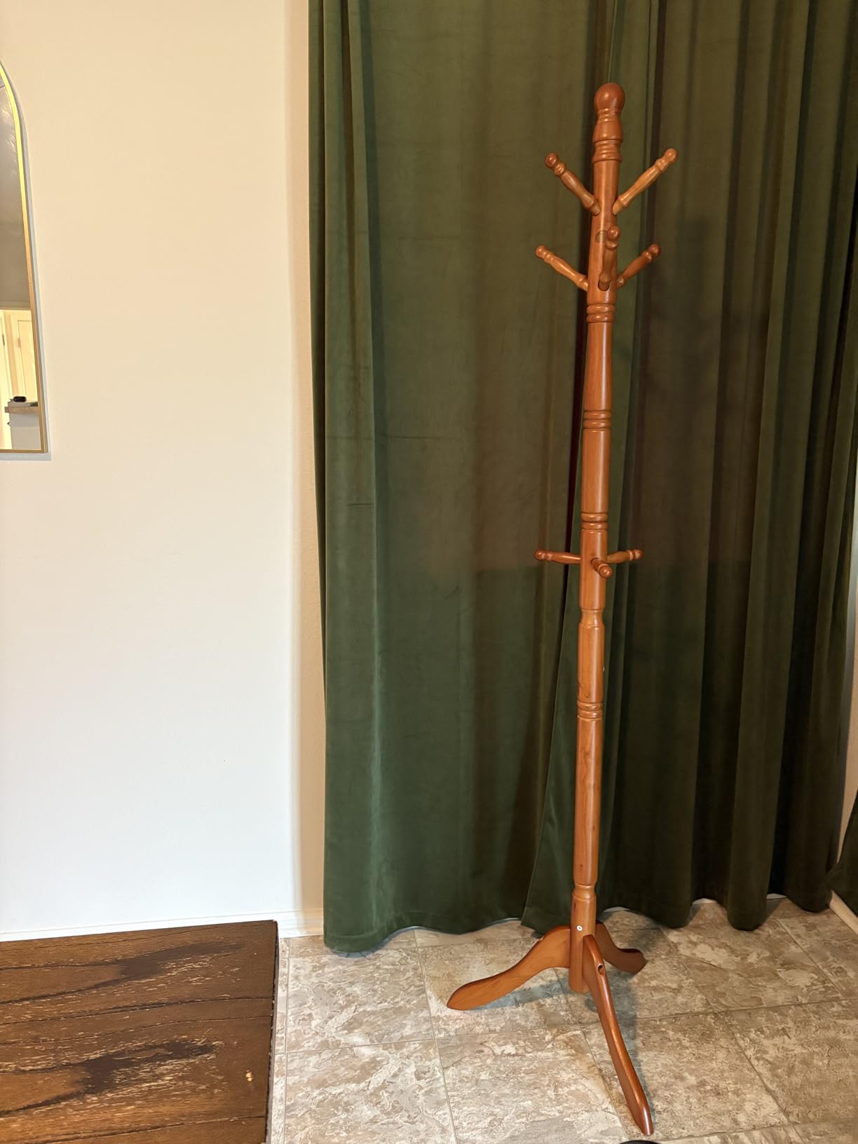 VASAGLE Freestanding Coat Rack, Rubber Wood Coat Tree with 11 Hooks customer photo 1