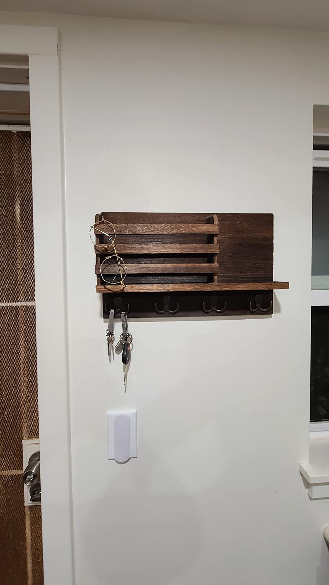 Dahey Key Mail Holder Wall Mounted Wooden Hanger with 4 Double Hooks, Brown customer photo 1